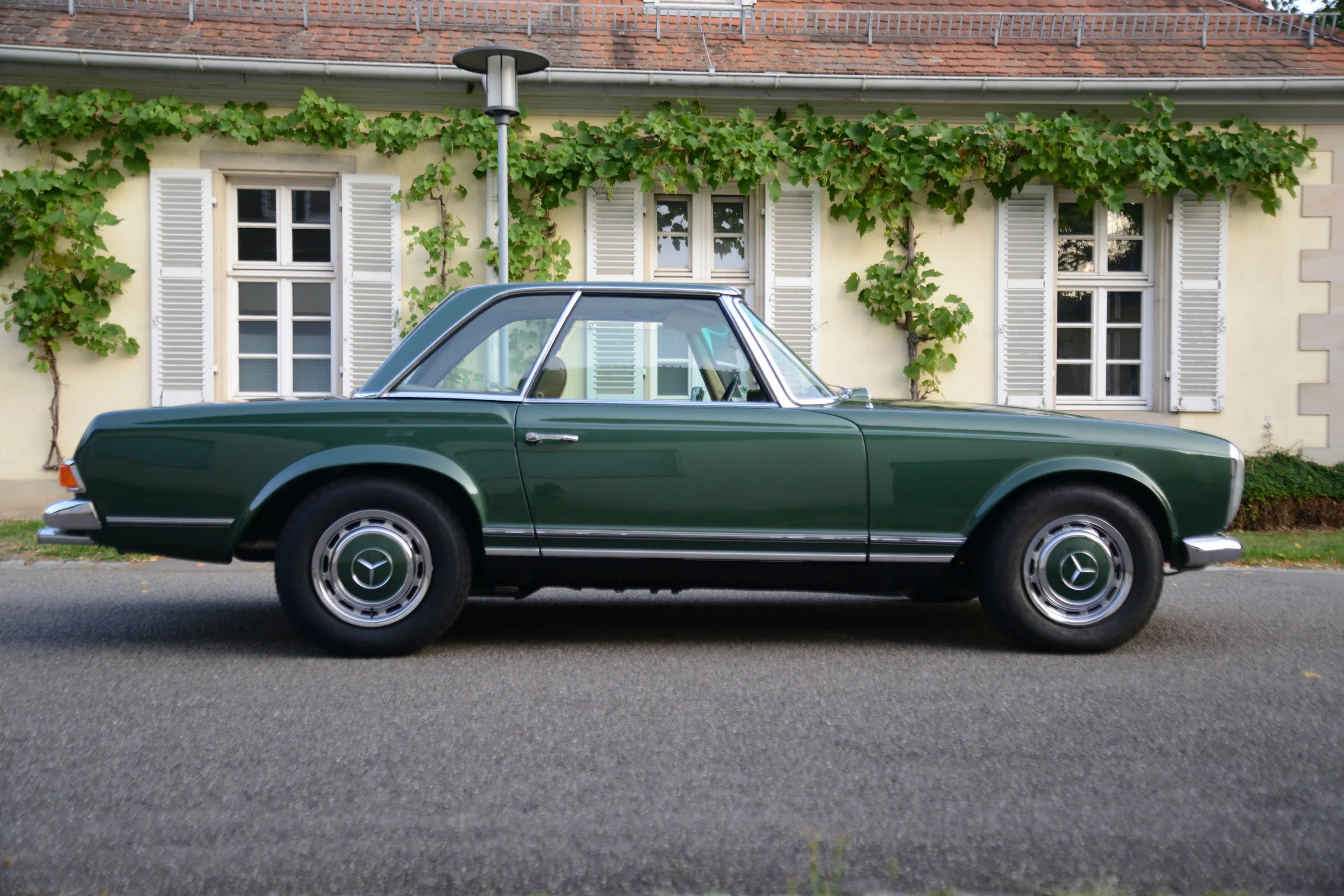 1971 Mercedes-Benz 280 SL, 3/12