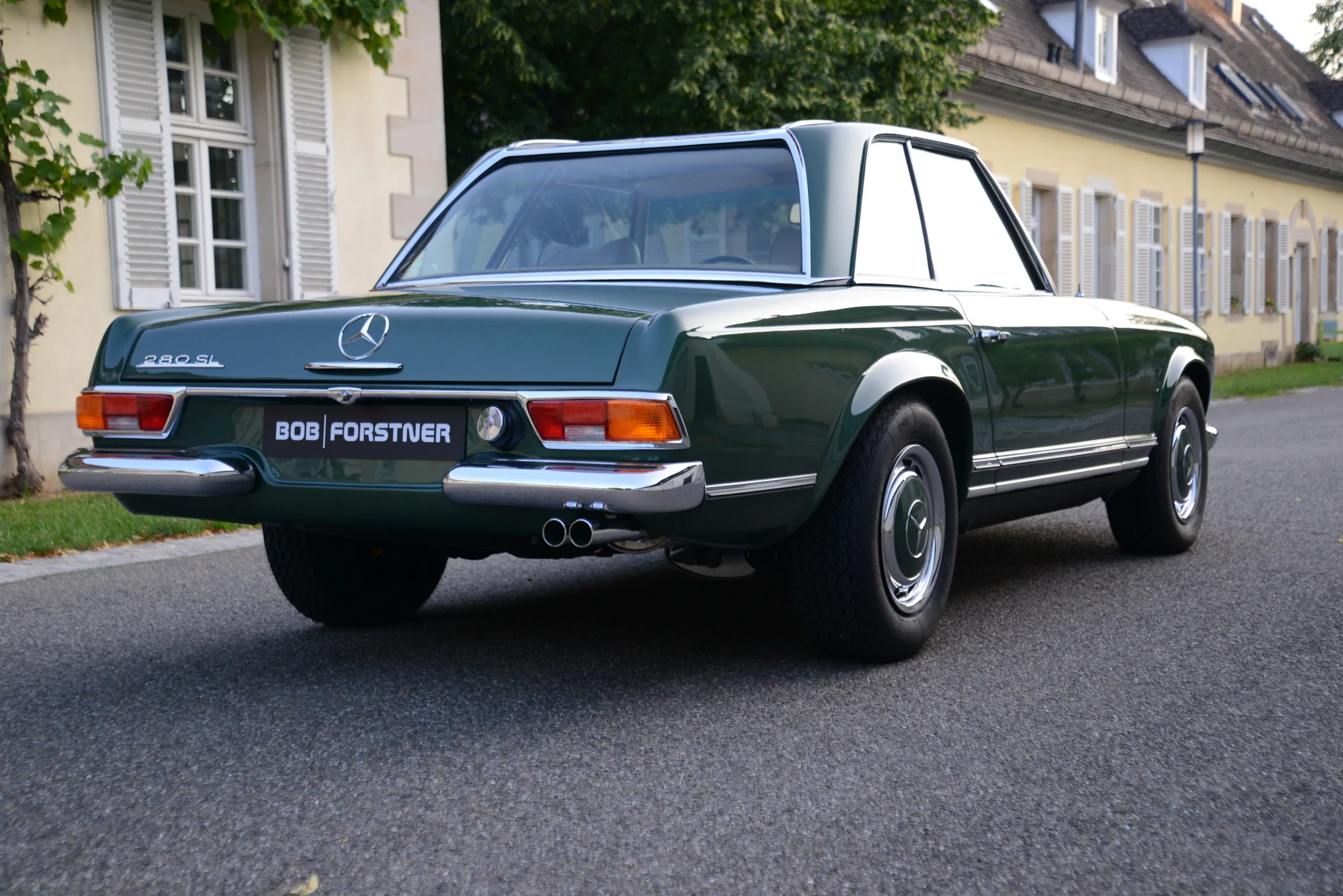 1971 Mercedes-Benz 280 SL, 4/12