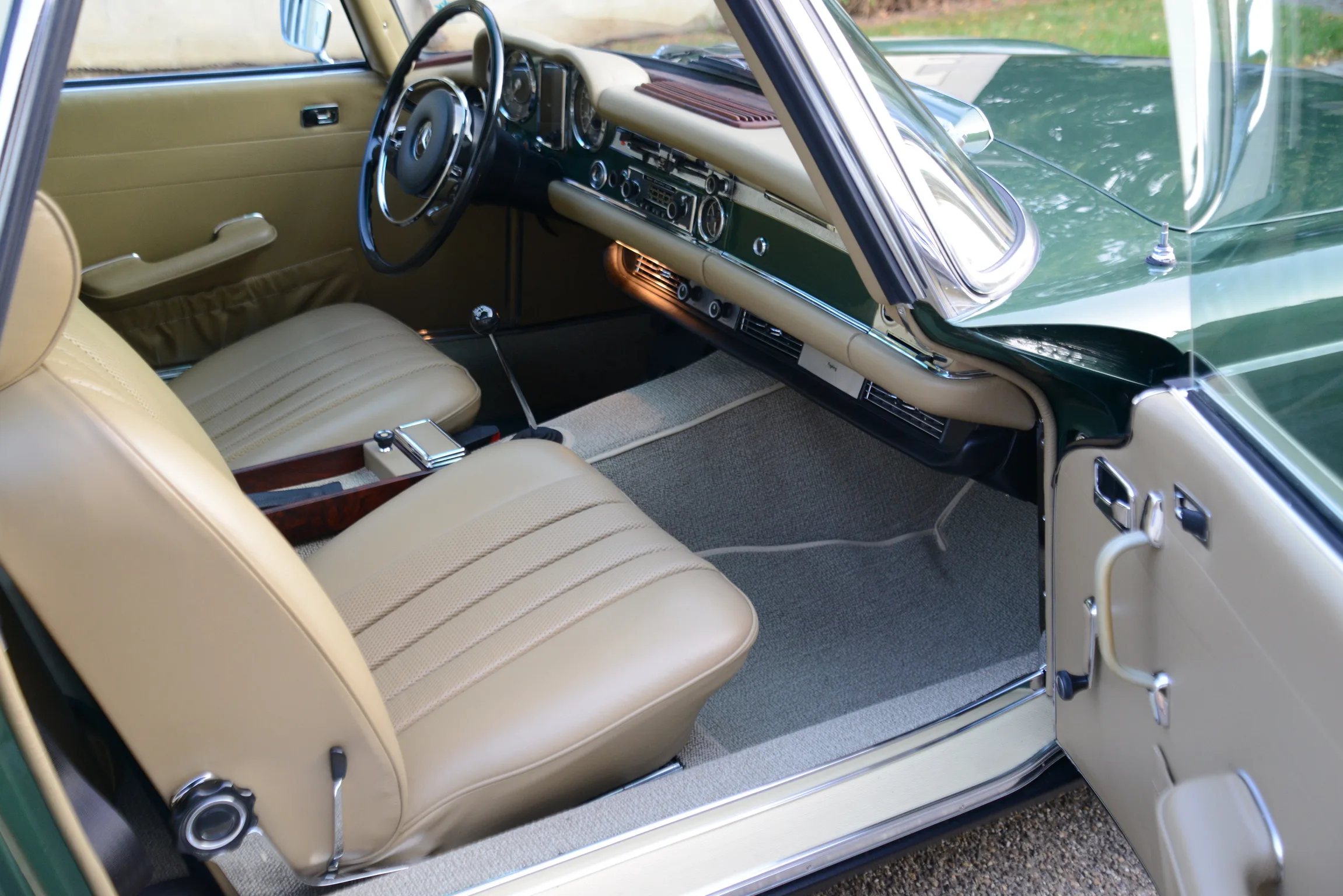 1971 Mercedes-Benz 280 SL, 5/12