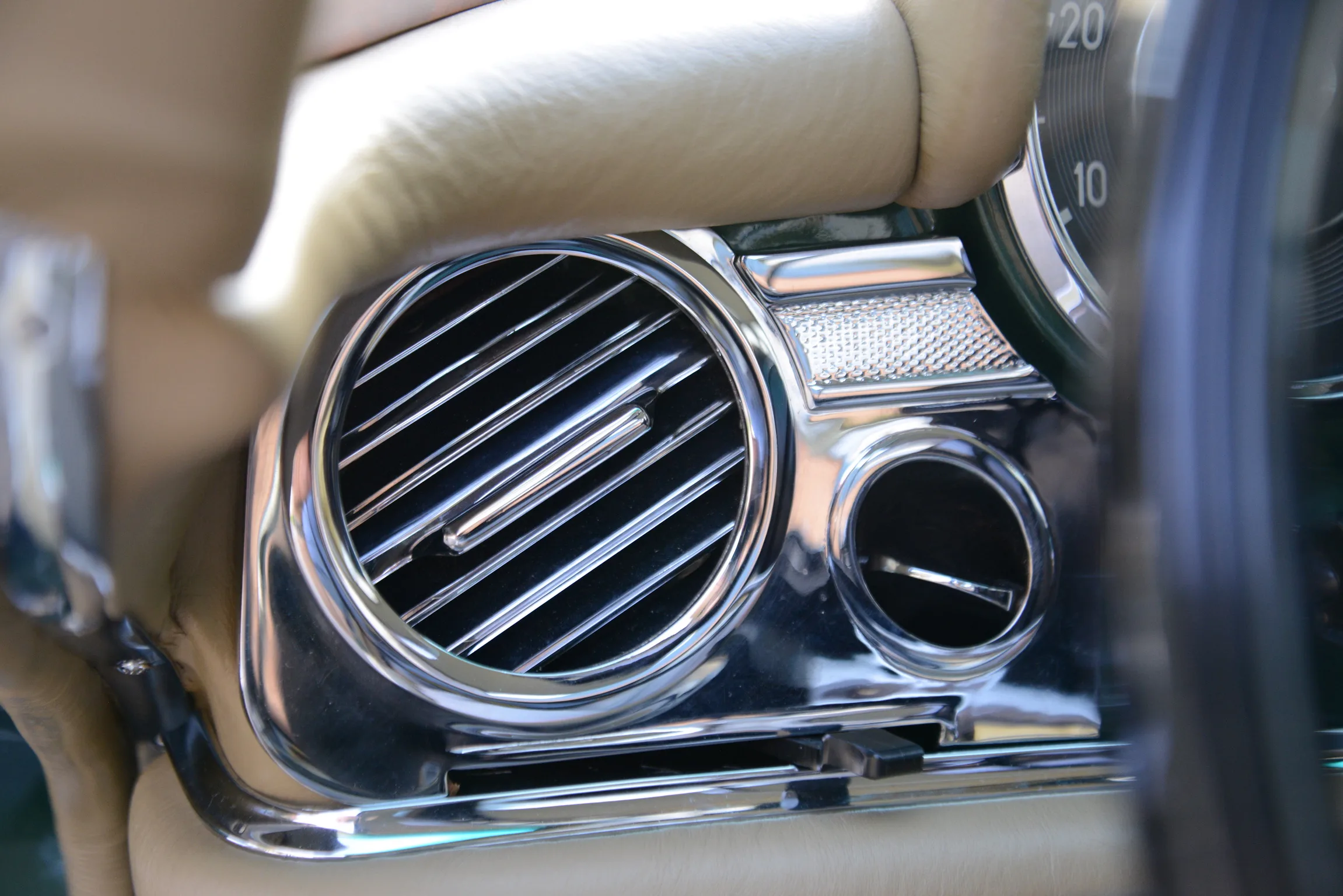 1971 Mercedes-Benz 280 SL, 11/12