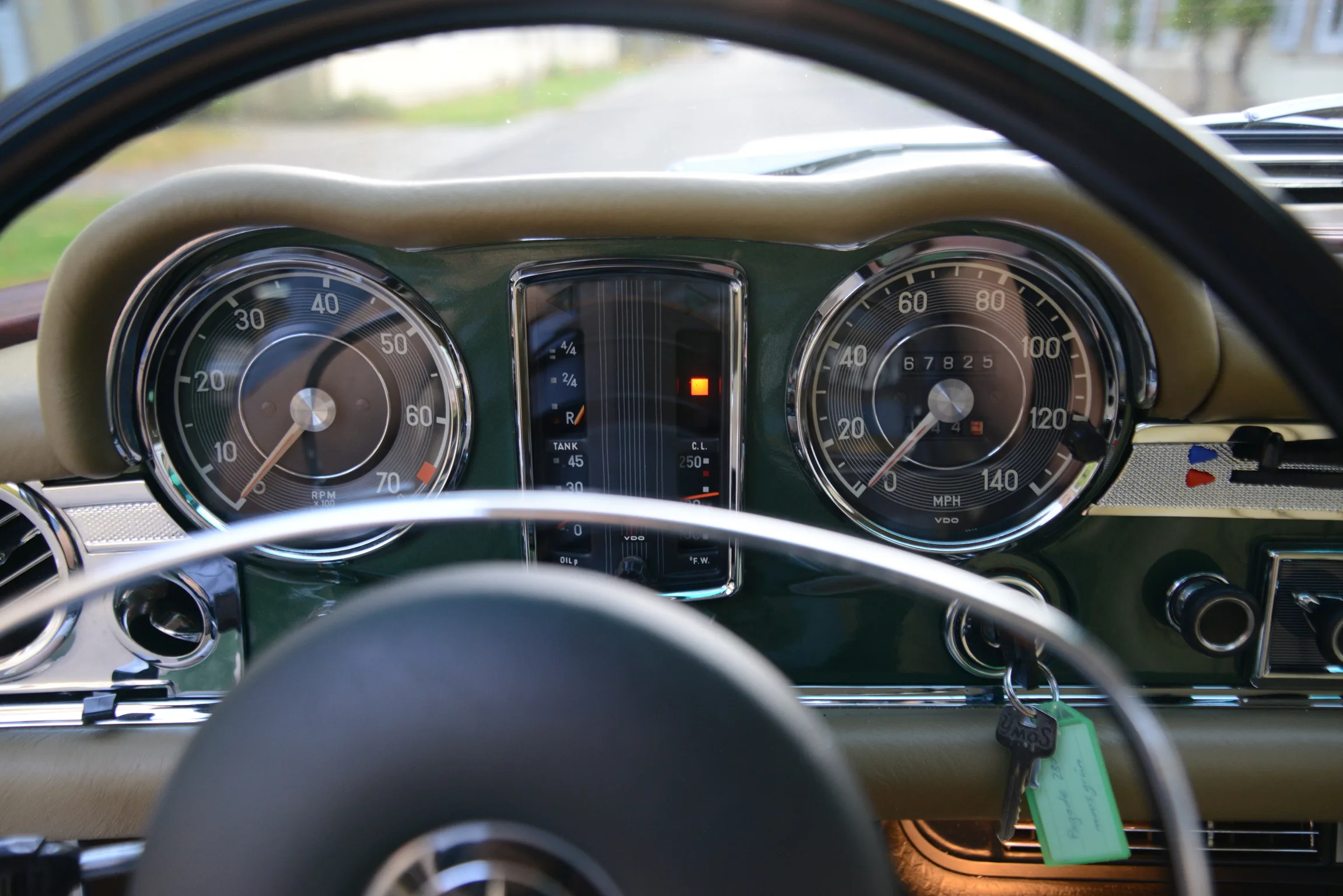 1971 Mercedes-Benz 280 SL, 12/12