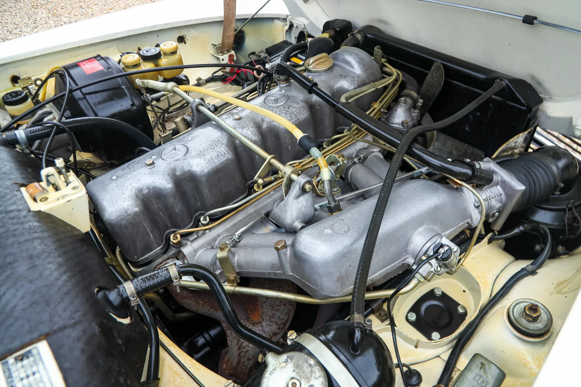 1971 Mercedes-Benz 280 SL, 22/30