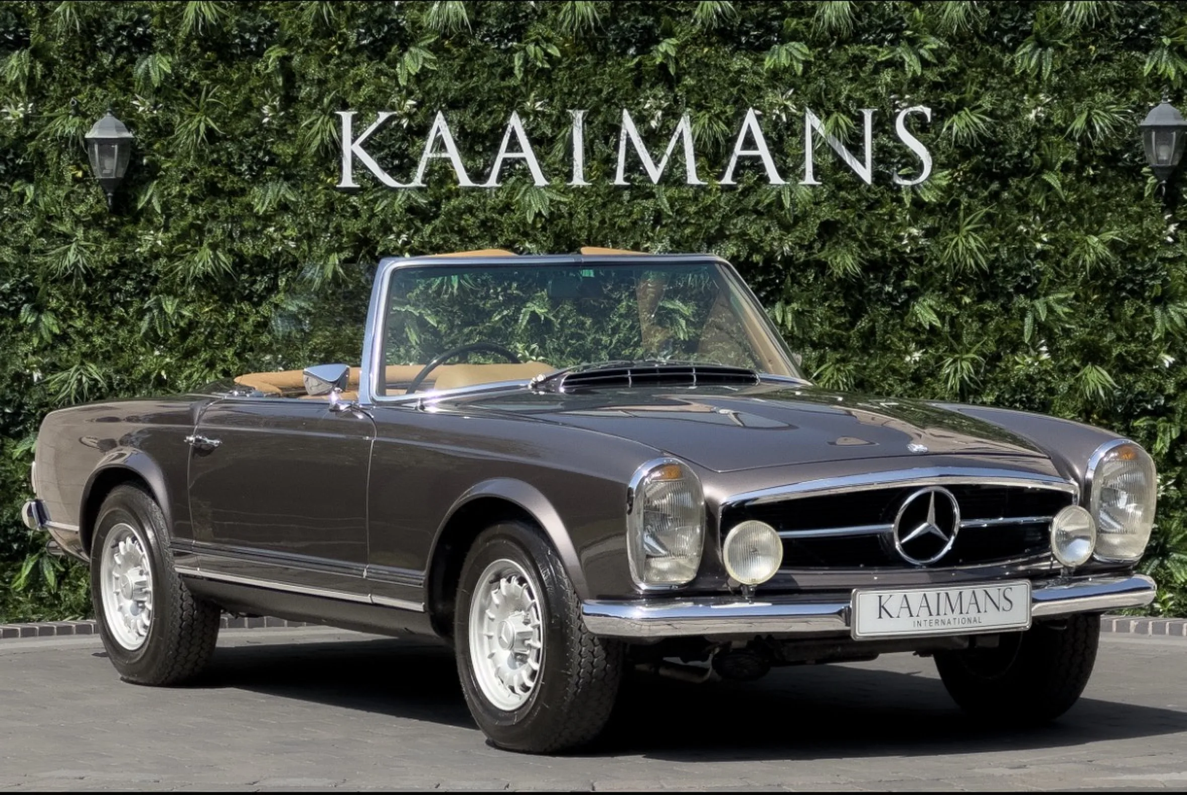1971 Mercedes-Benz 280 SL angeboten von einem Fachhändler in Tollerton, Vereinigtes Königreich, Hauptfoto
