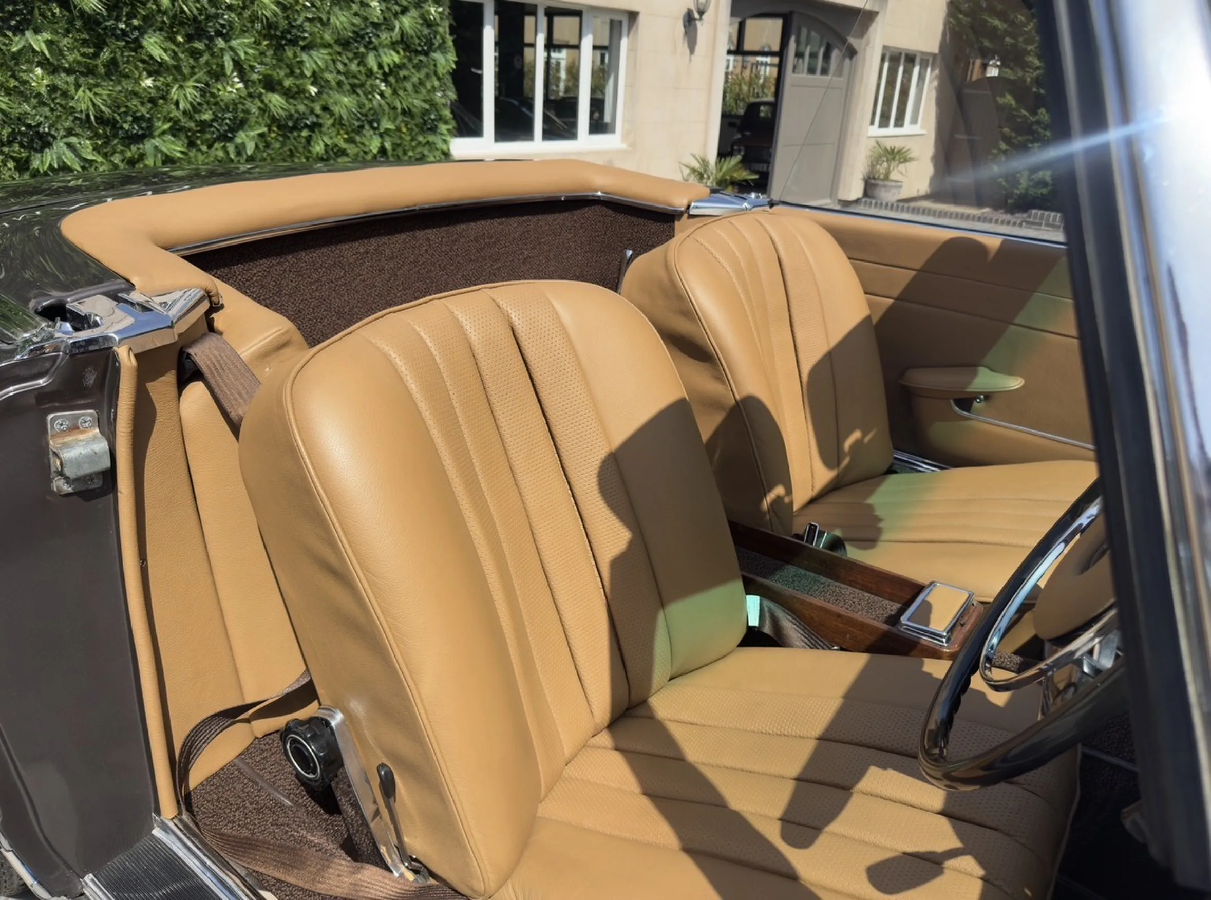 1971 Mercedes-Benz 280 SL, 17/30