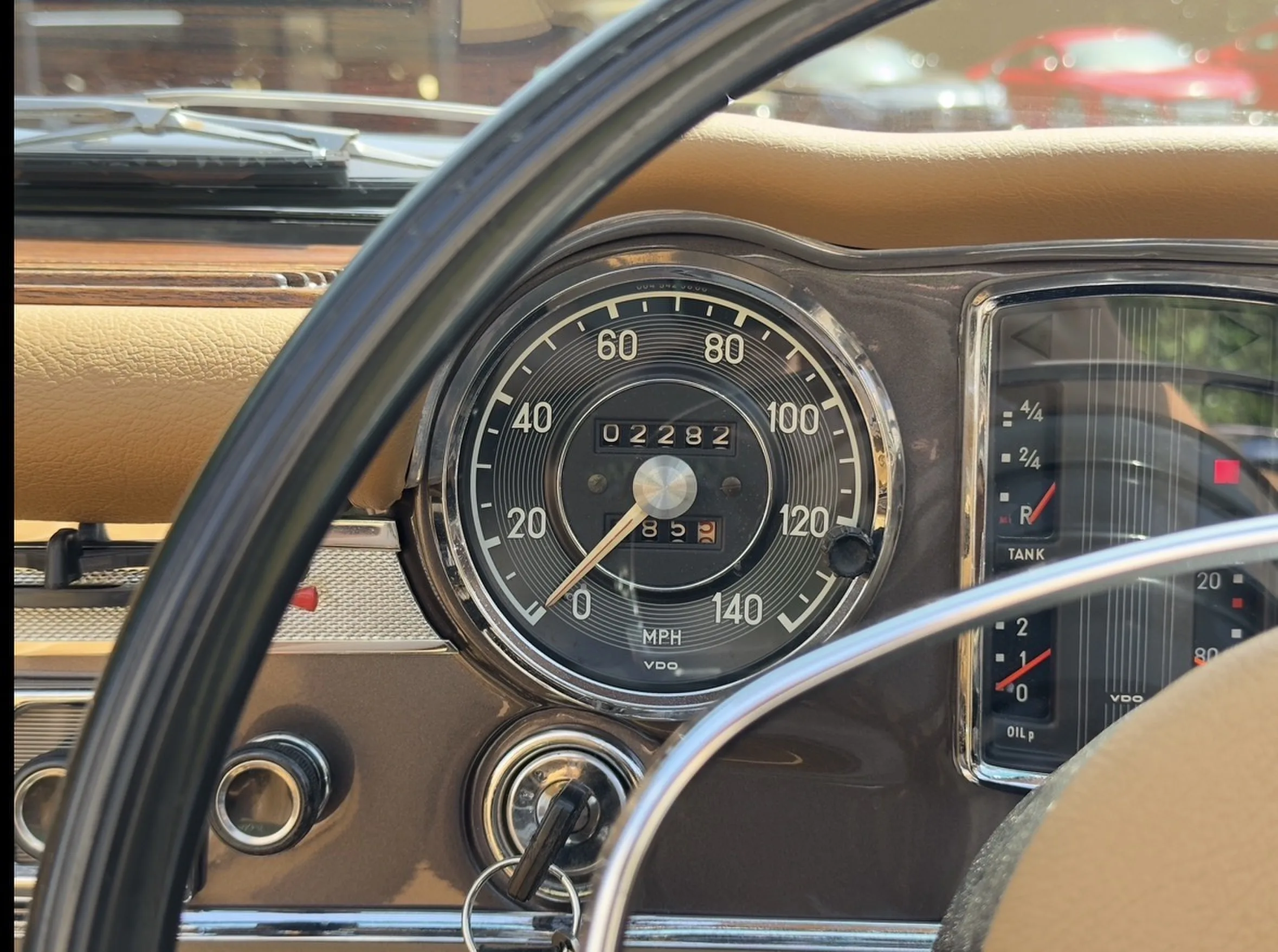 1971 Mercedes-Benz 280 SL, 23/30