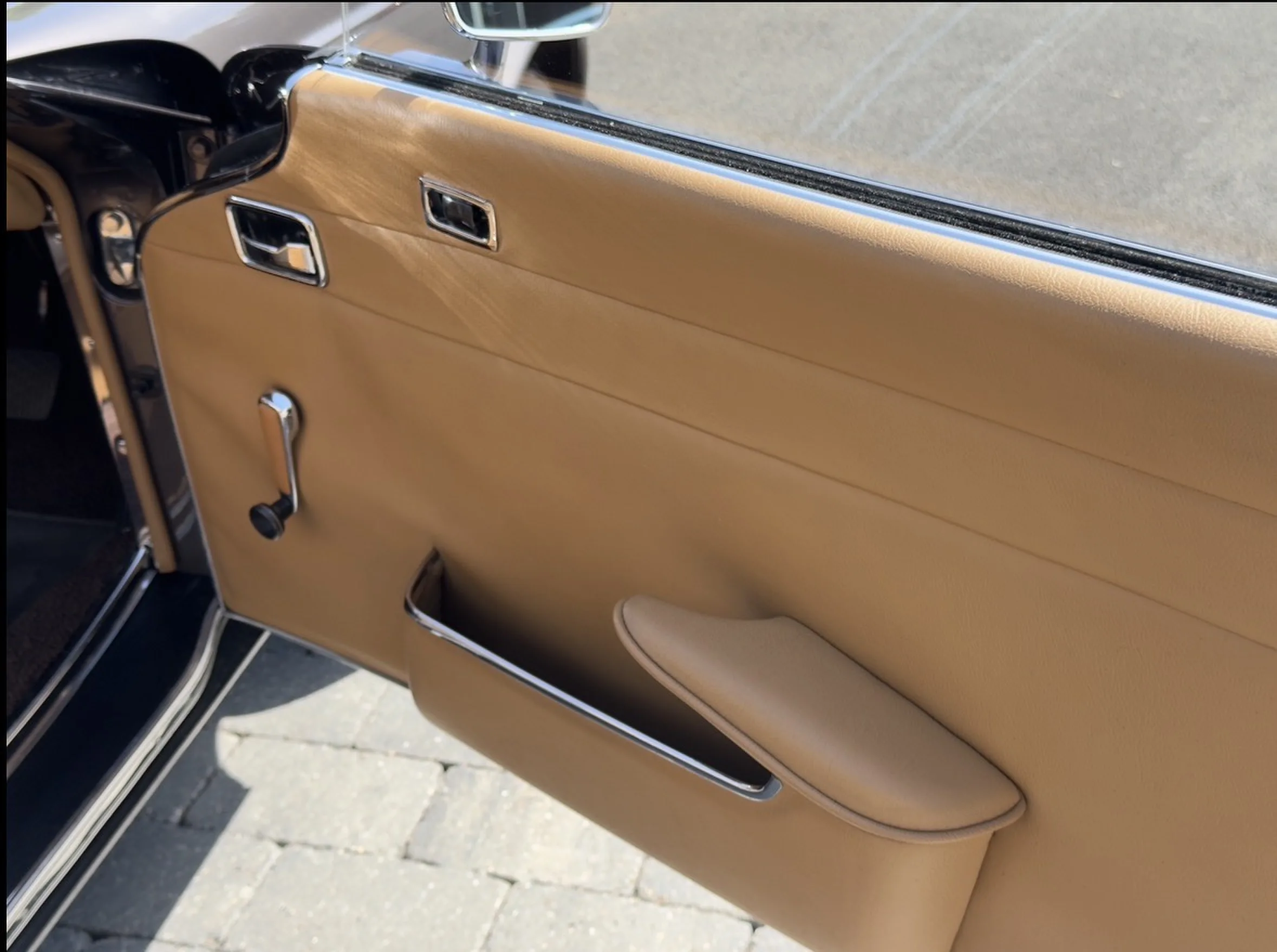 1971 Mercedes-Benz 280 SL, 25/30