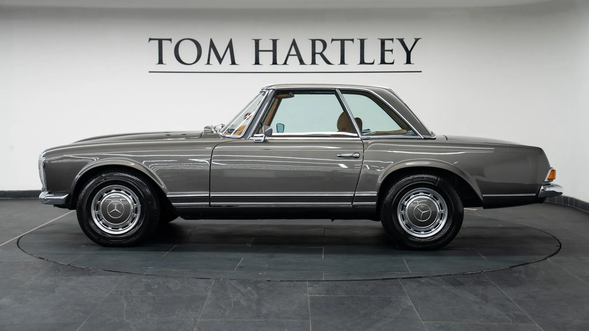 1971 Mercedes-Benz 280 SL Pagode Automatic, 4/23