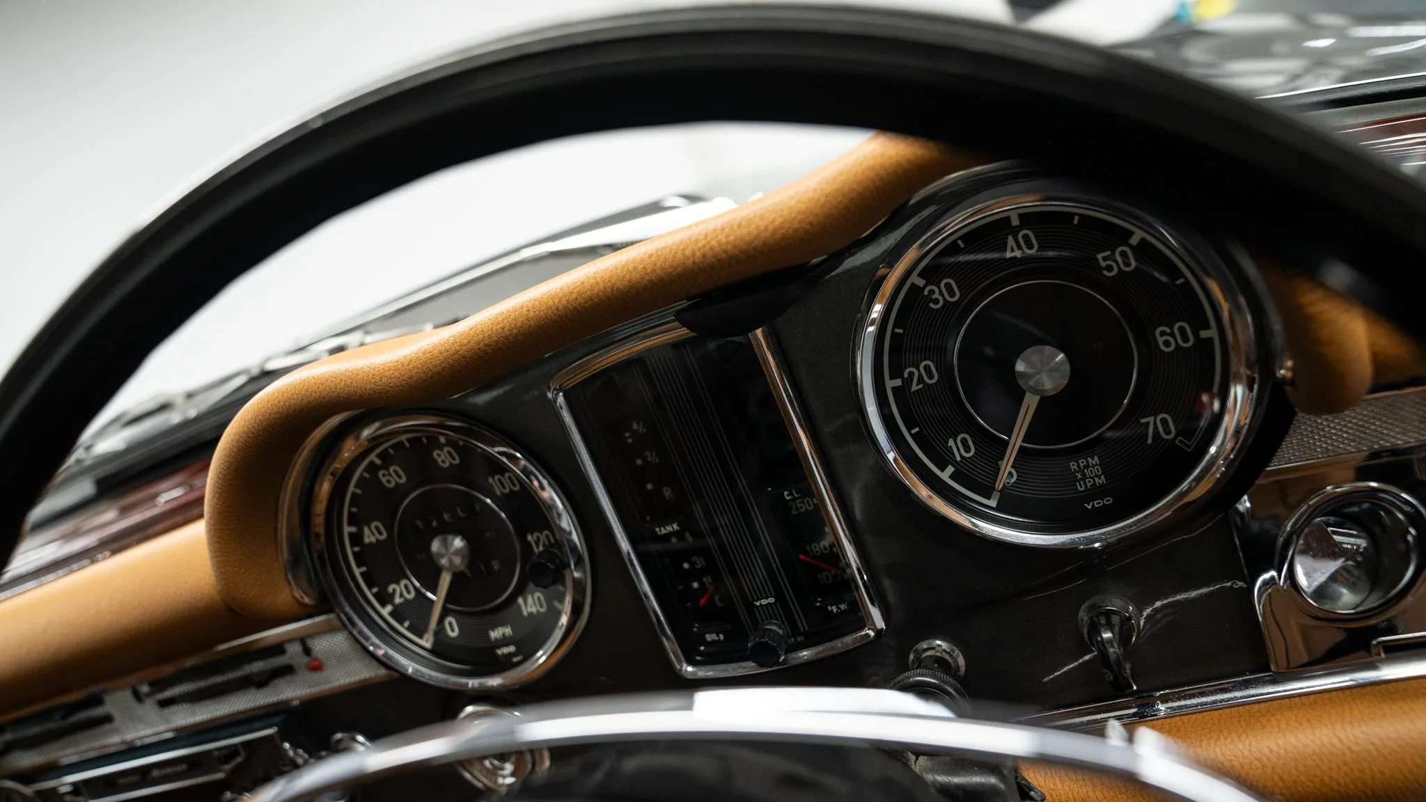 1971 Mercedes-Benz 280 SL Pagode Automatic, 21/23