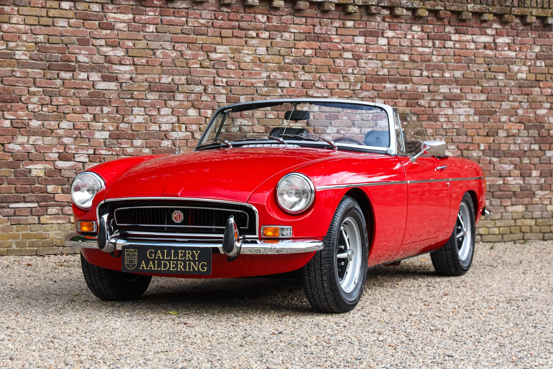 1971 MG MGB Roadster Mk II offered by a specialist dealer in Brummen, Netherlands, main photo