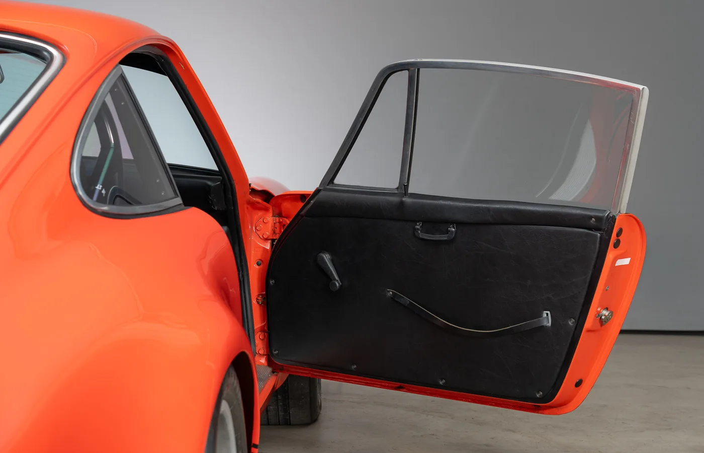 1971 Porsche 911 S 2.2 ST, 15/26