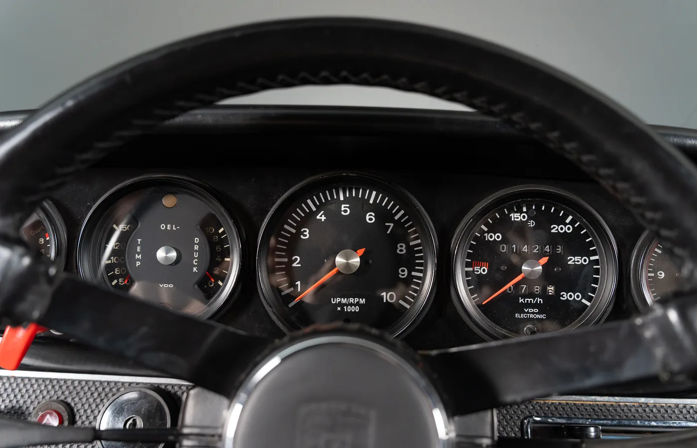 1971 Porsche 911 S 2.2 ST, 22/26