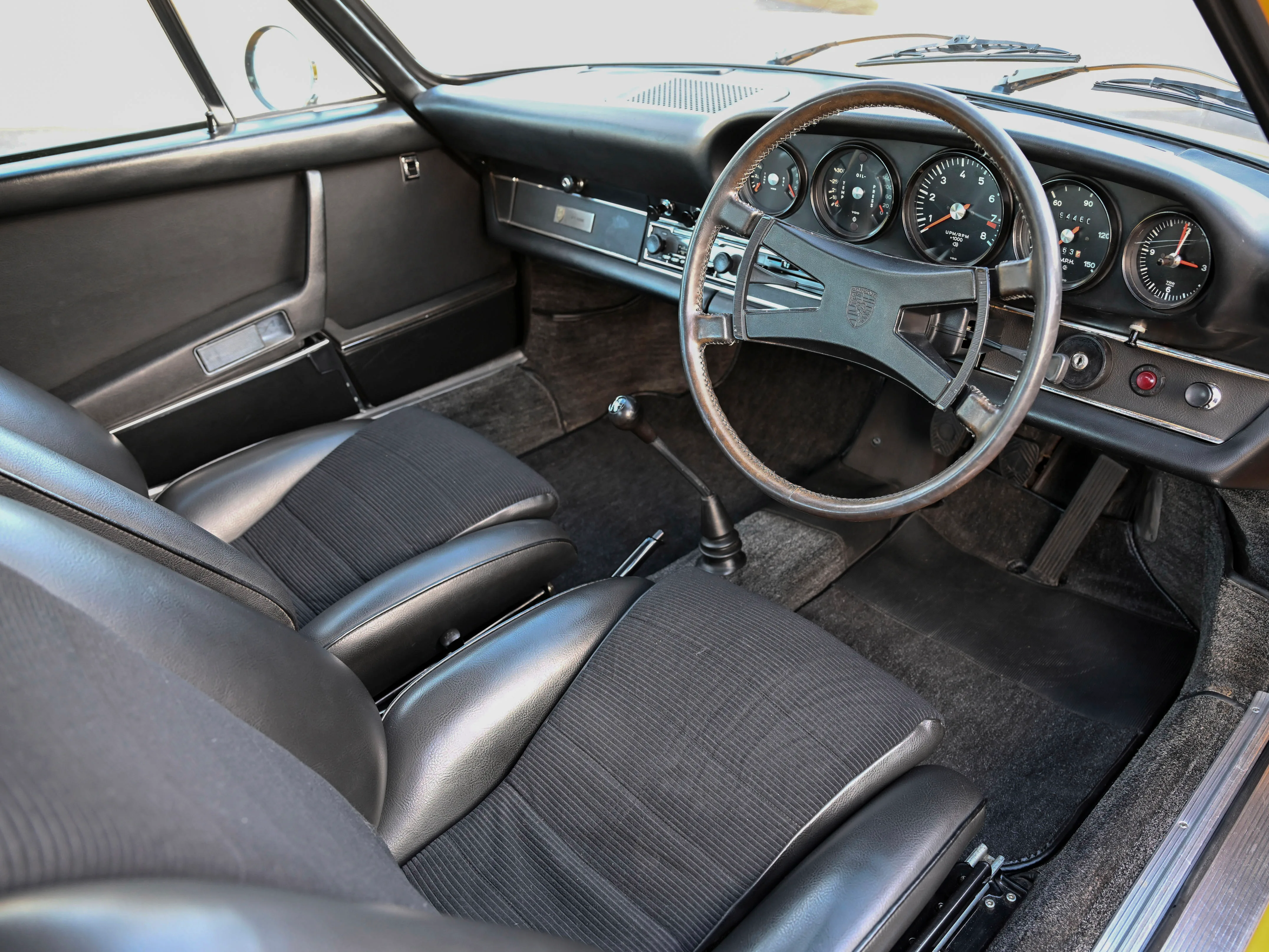1971 Porsche 911 S 2.4, 17/30