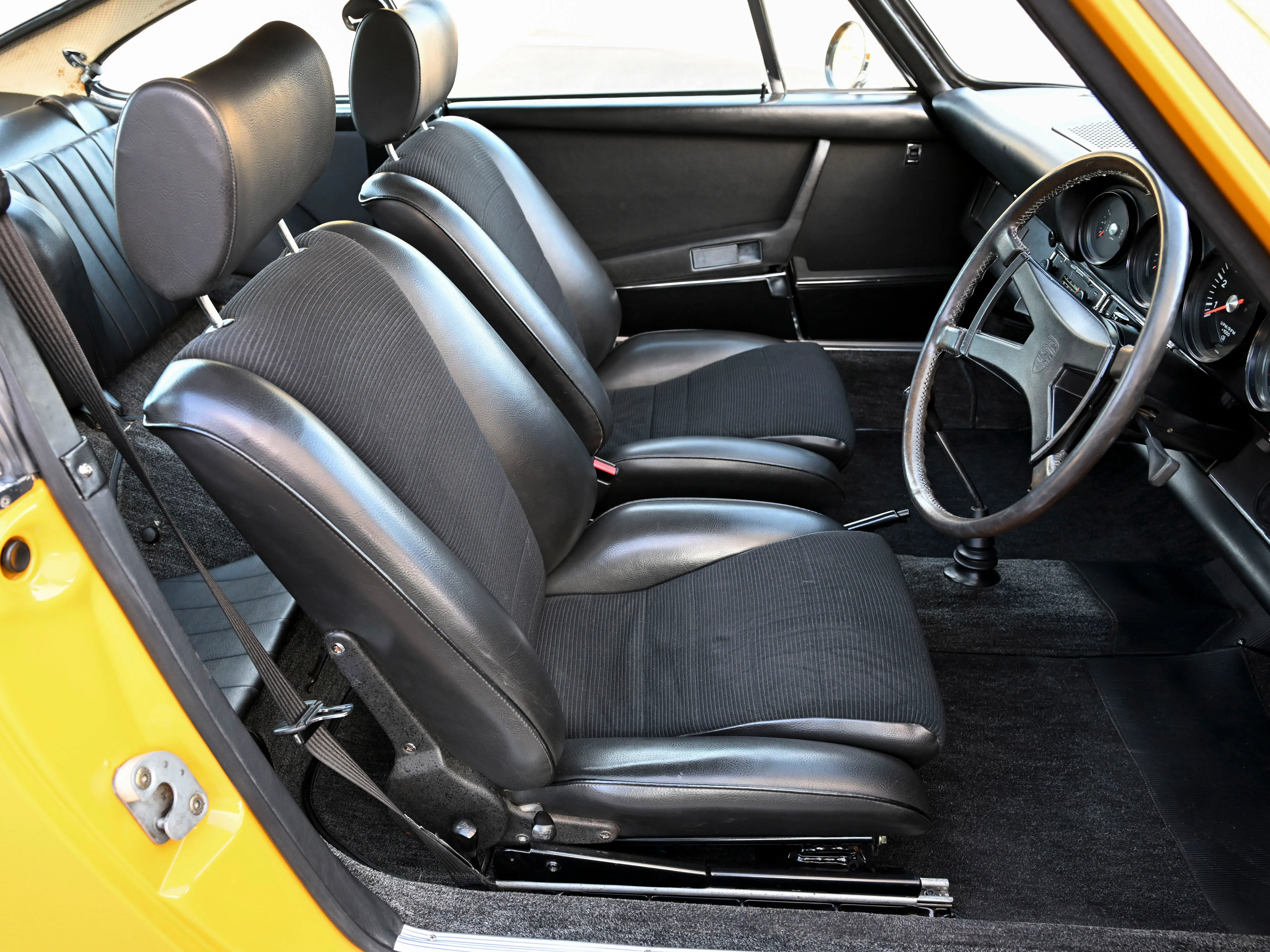 1971 Porsche 911 S 2.4, 19/30