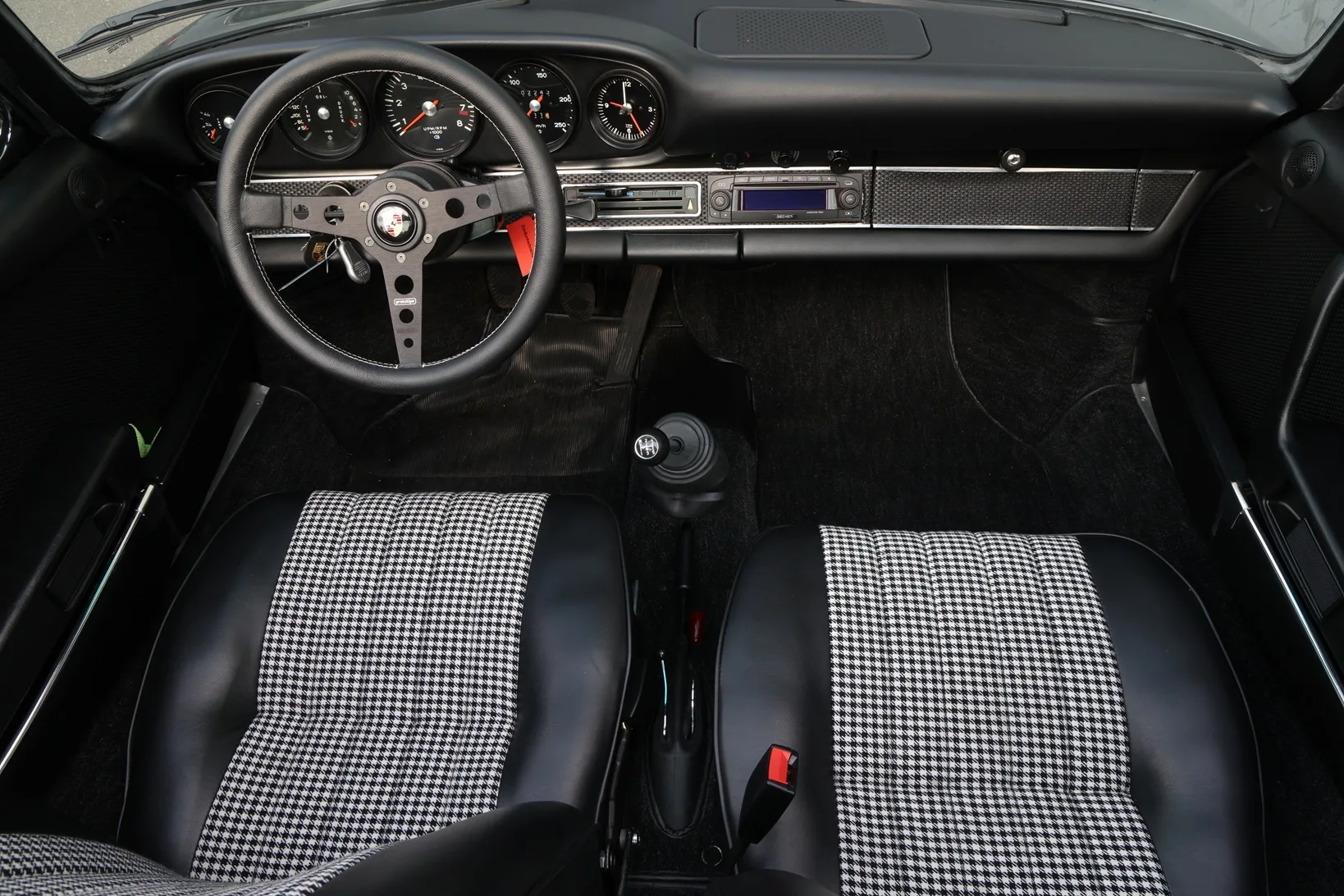 1971 Porsche 911 S Targa, 4/30