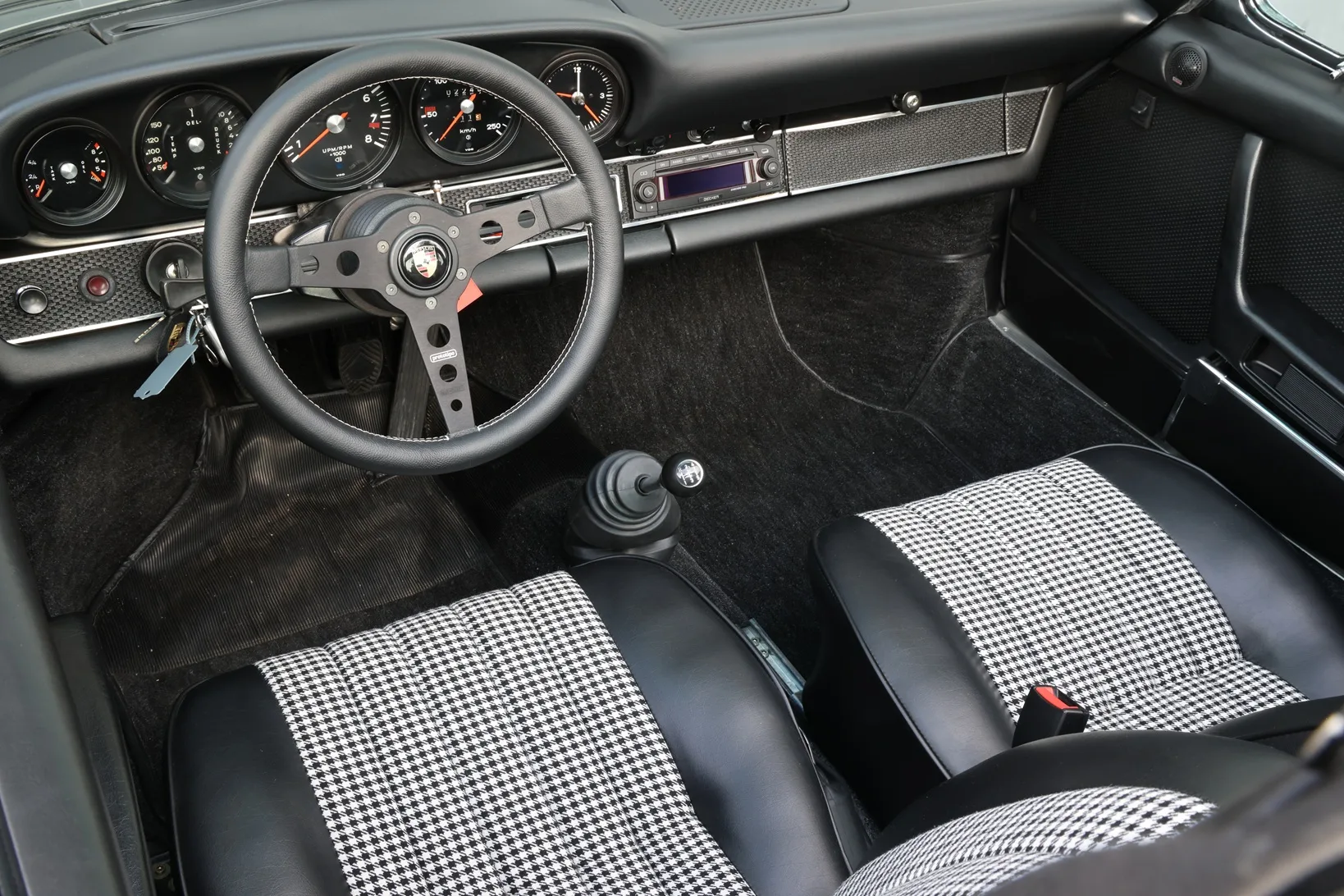 1971 Porsche 911 S Targa, 21/30