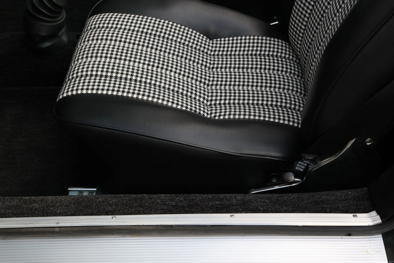 1971 Porsche 911 S Targa, 27/30