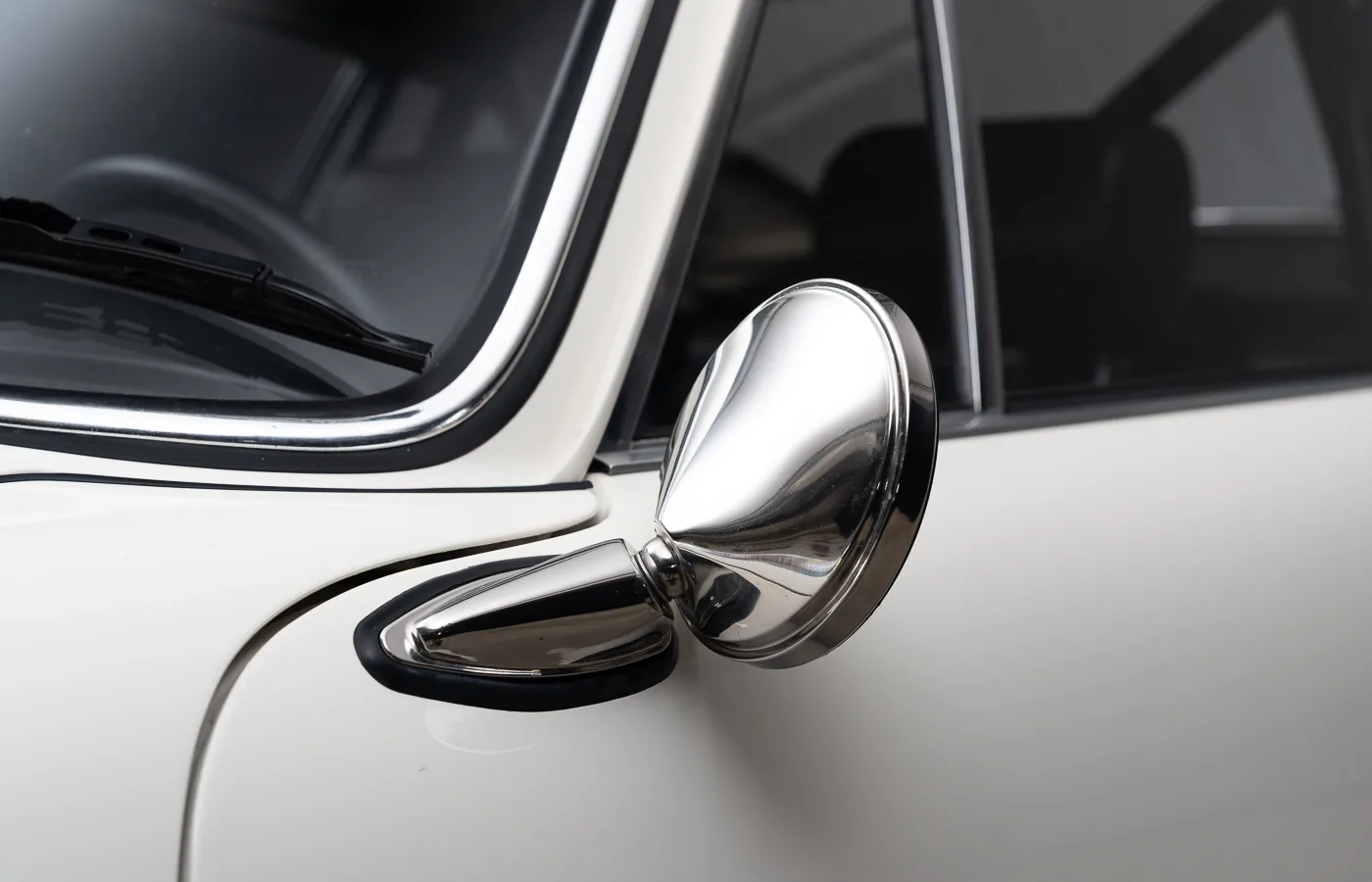 1971 Porsche 911 T 2.2 Outlaw 3.4, 8/26