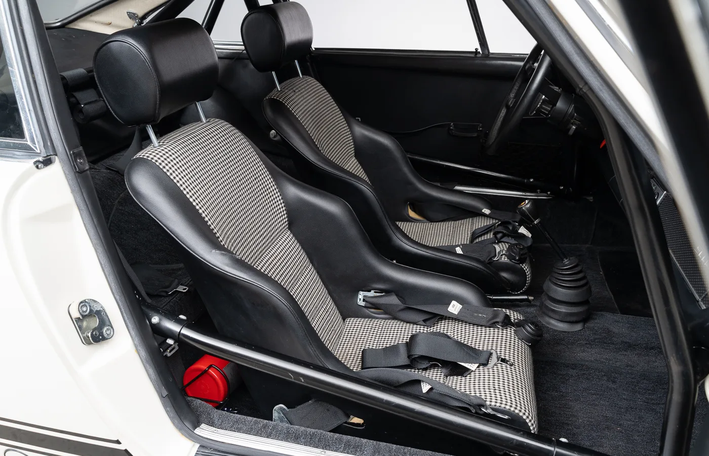 1971 Porsche 911 T 2.2 Outlaw 3.4, 22/26