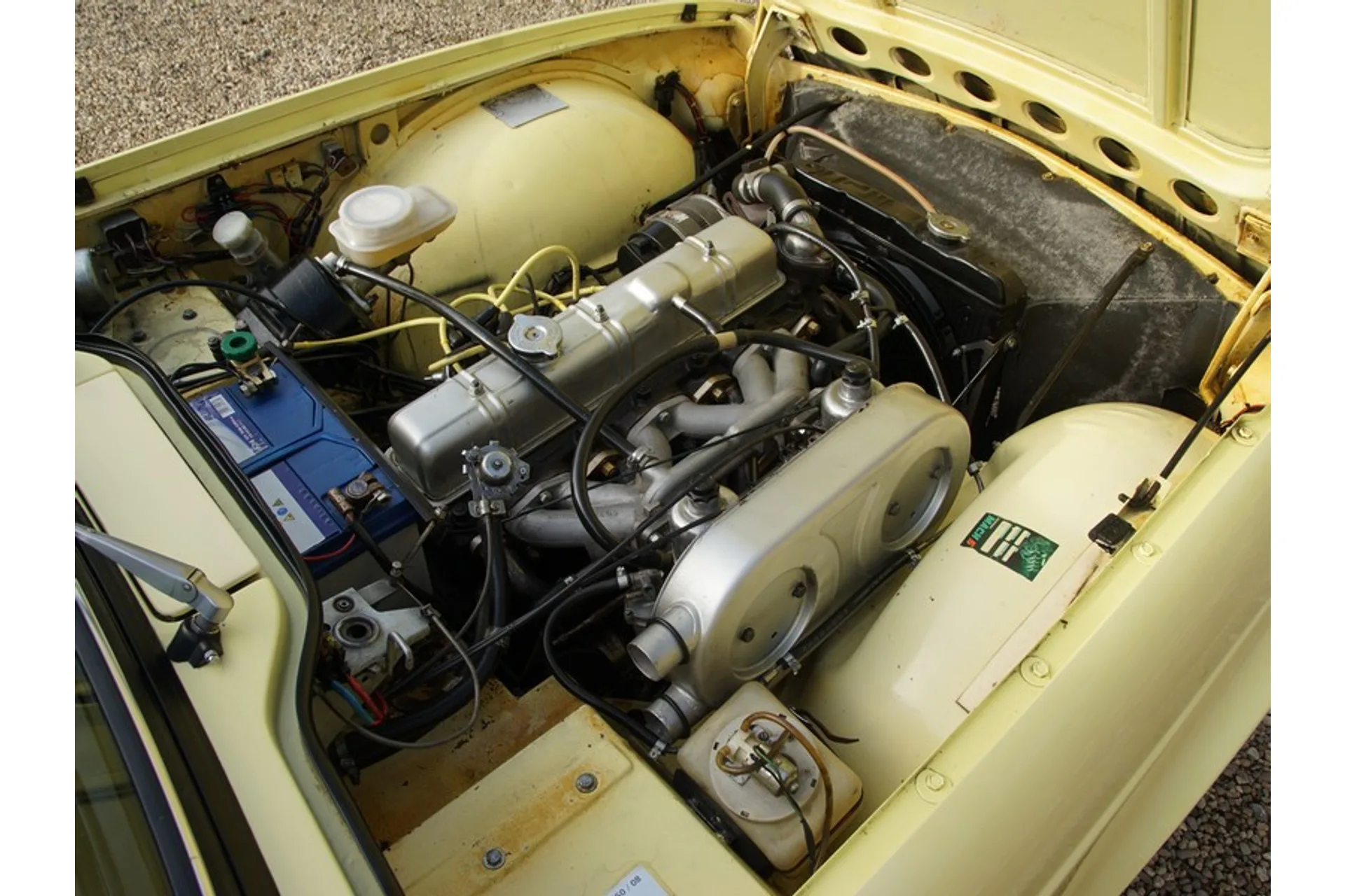 1971 Triumph TR6, 18/30