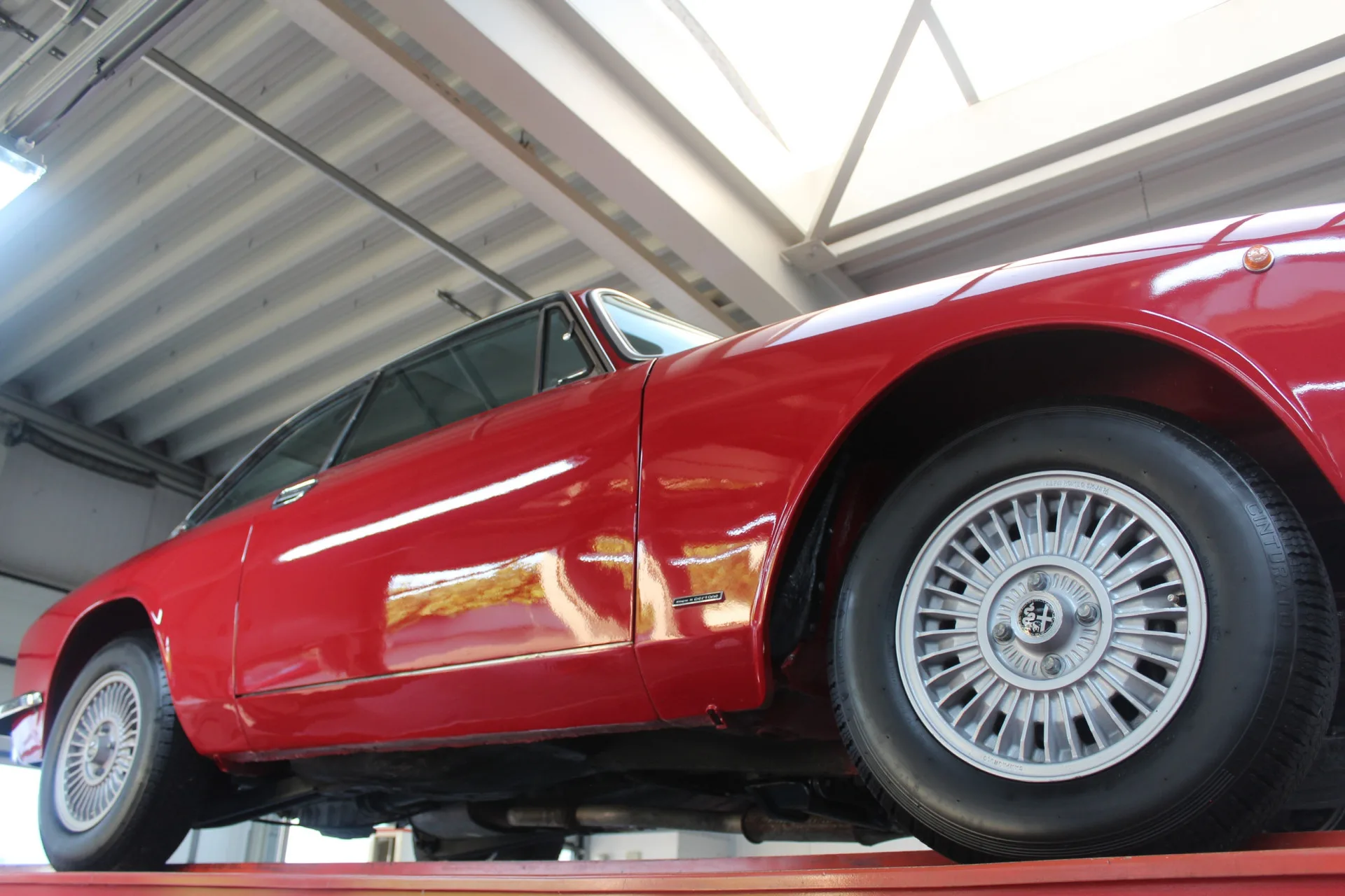 1972 Alfa Romeo 2000 GTV Bertone, 8/30