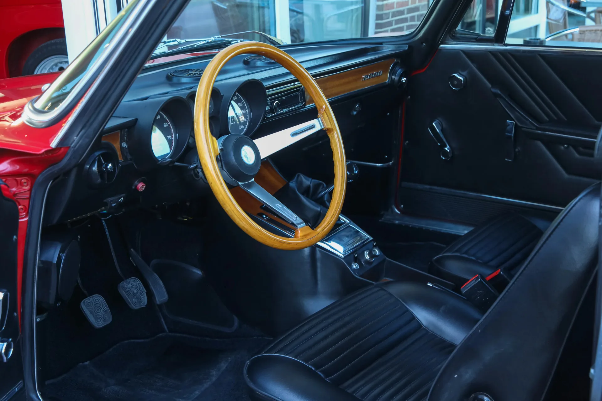 1972 Alfa Romeo 2000 GTV Bertone, 16/30