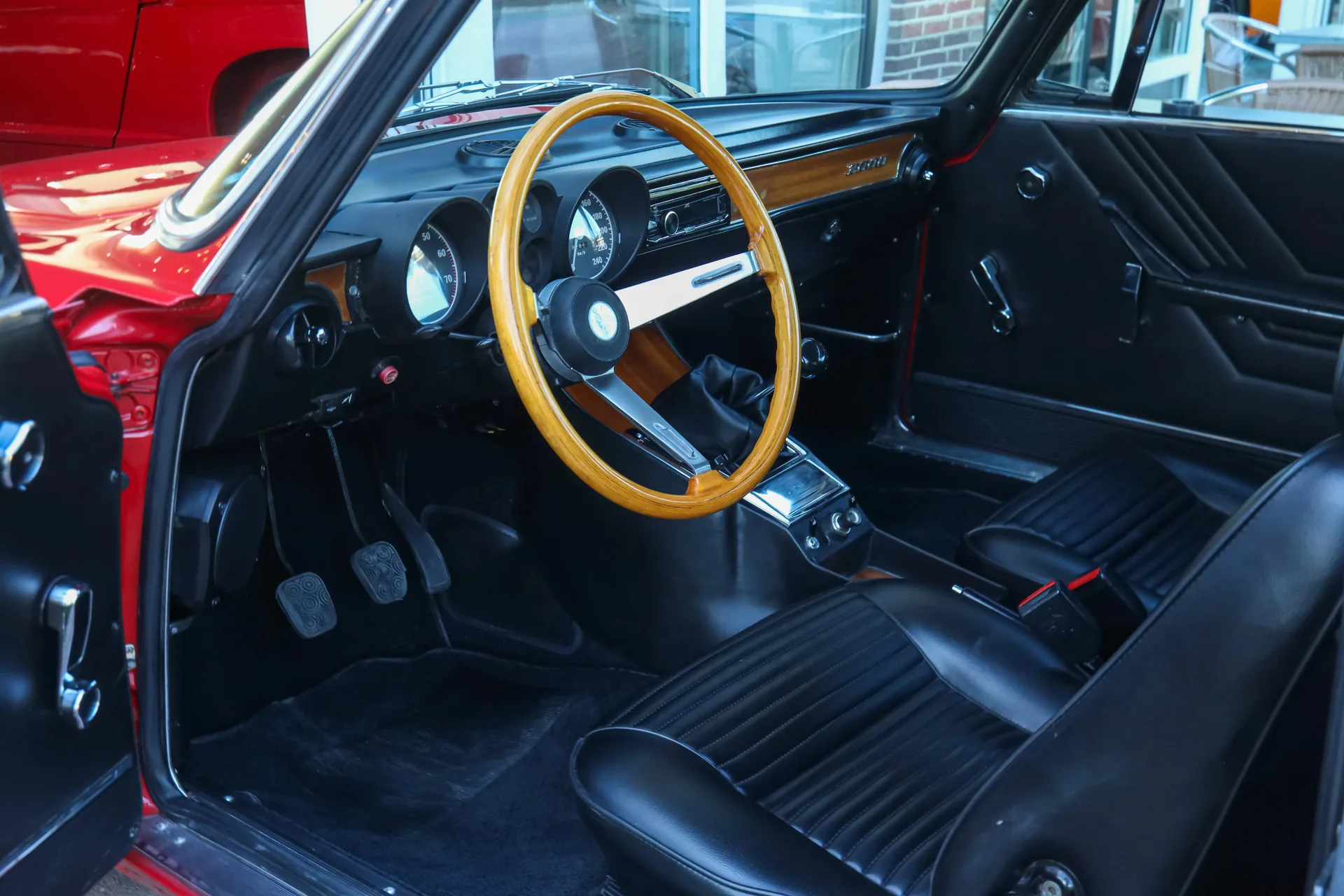 1972 Alfa Romeo 2000 GTV Bertone, 25/30