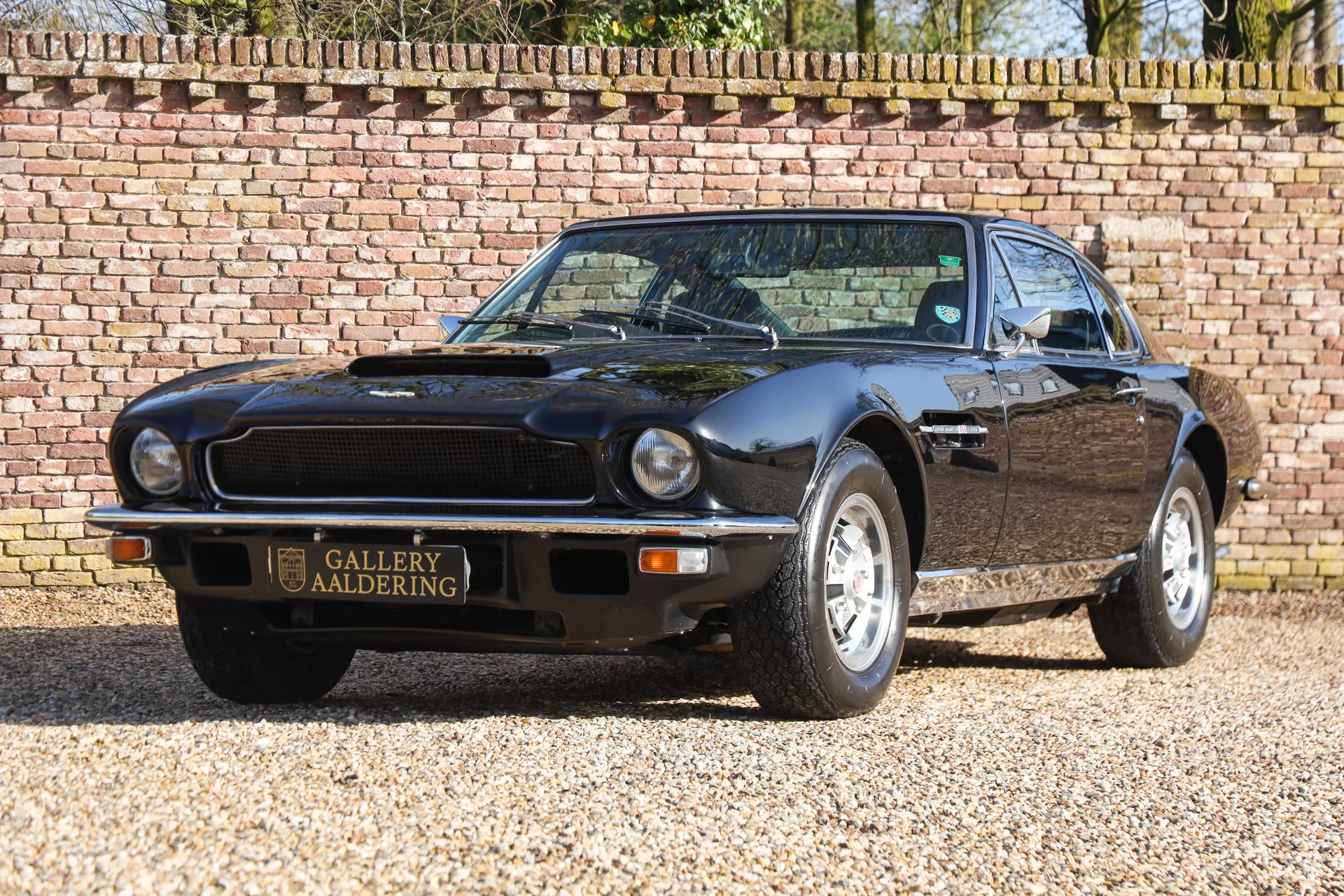 1972 Aston Martin V8 Series 2 offered by a specialist dealer in Brummen, Netherlands, main photo