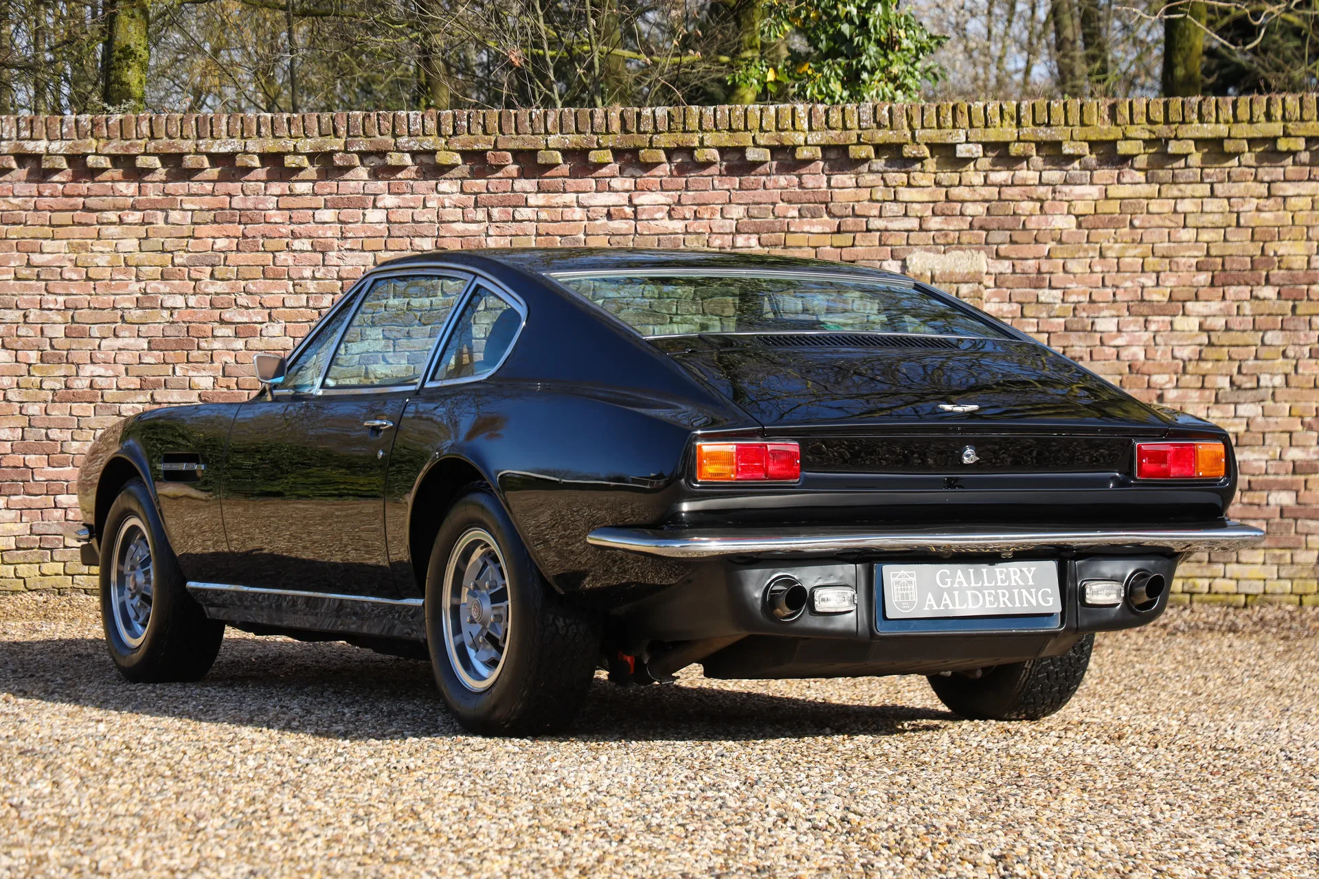 1972 Aston Martin V8 Series 2, 2/30