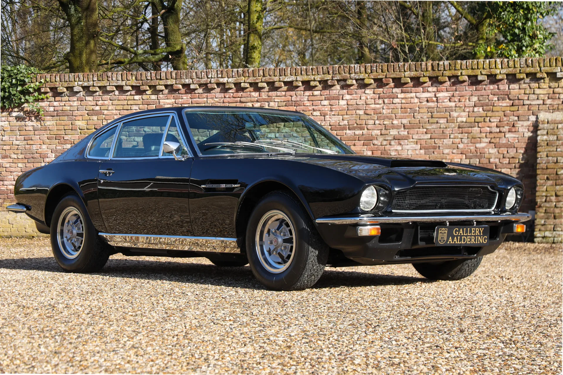 1972 Aston Martin V8 Series 2, 22/30