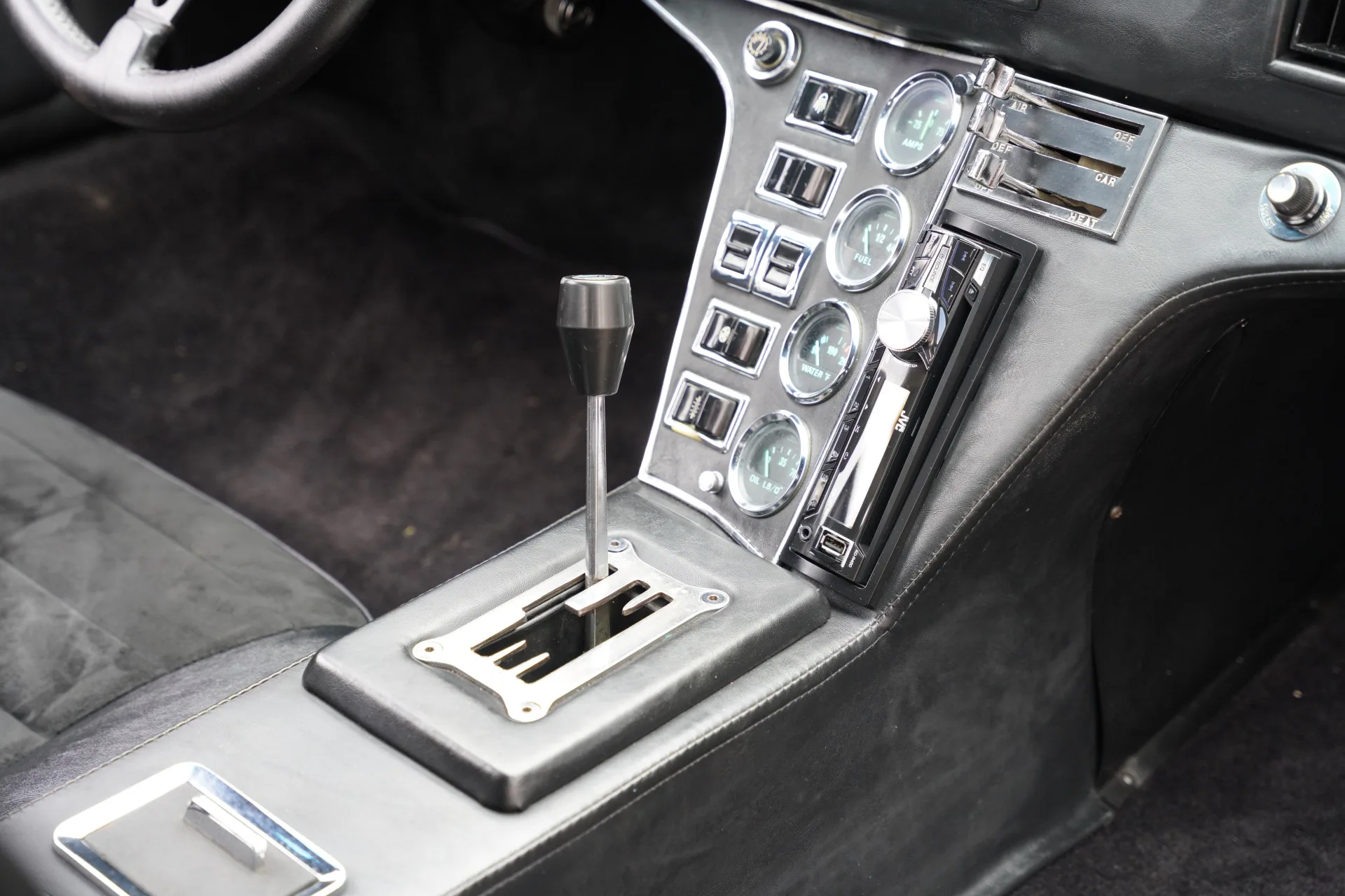 1972 De Tomaso Pantera, 28/30
