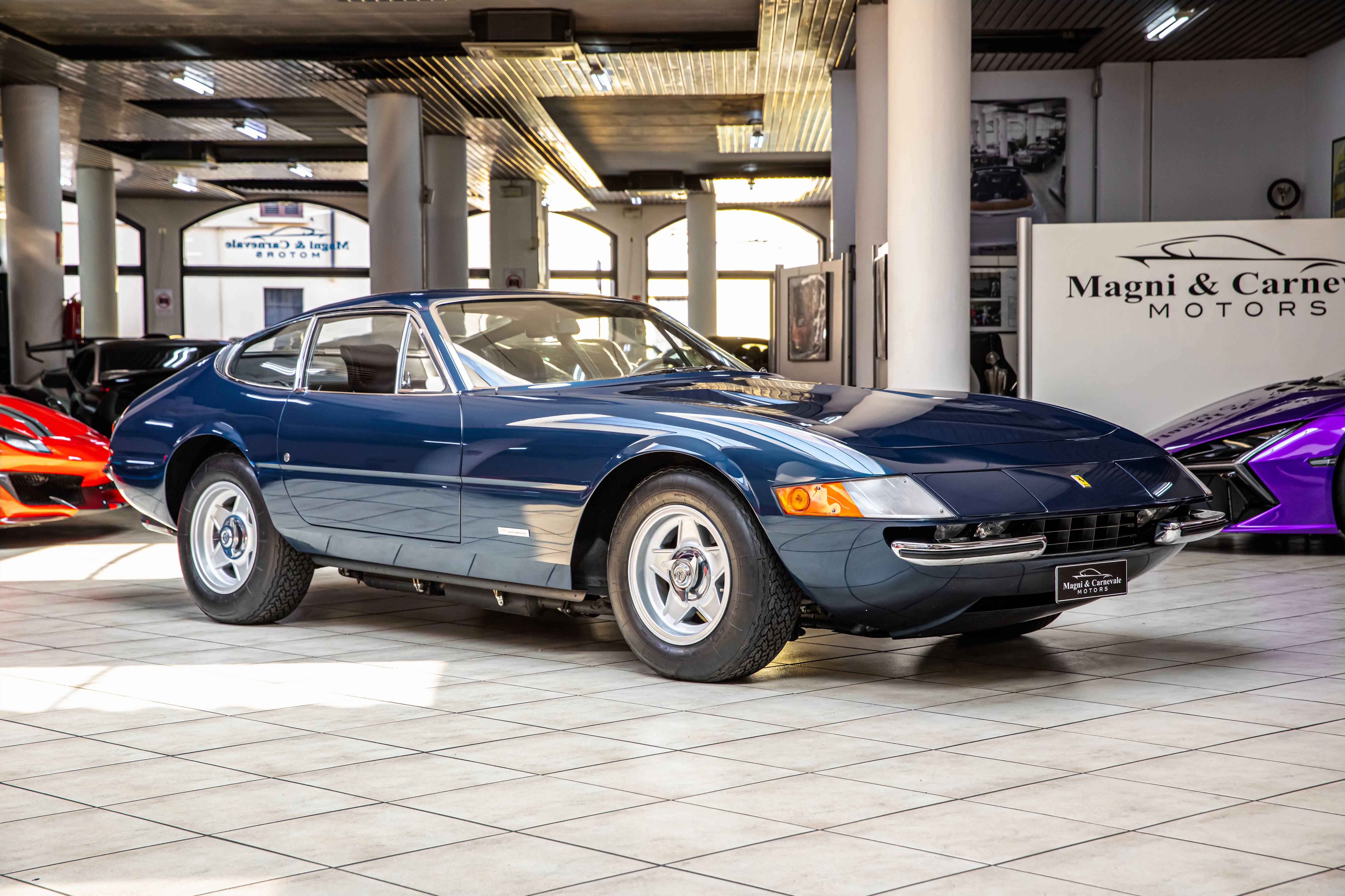 1972 Ferrari 365 GTB/4 Daytona angeboten von einem Fachhändler in Milan, Italien, Hauptfoto