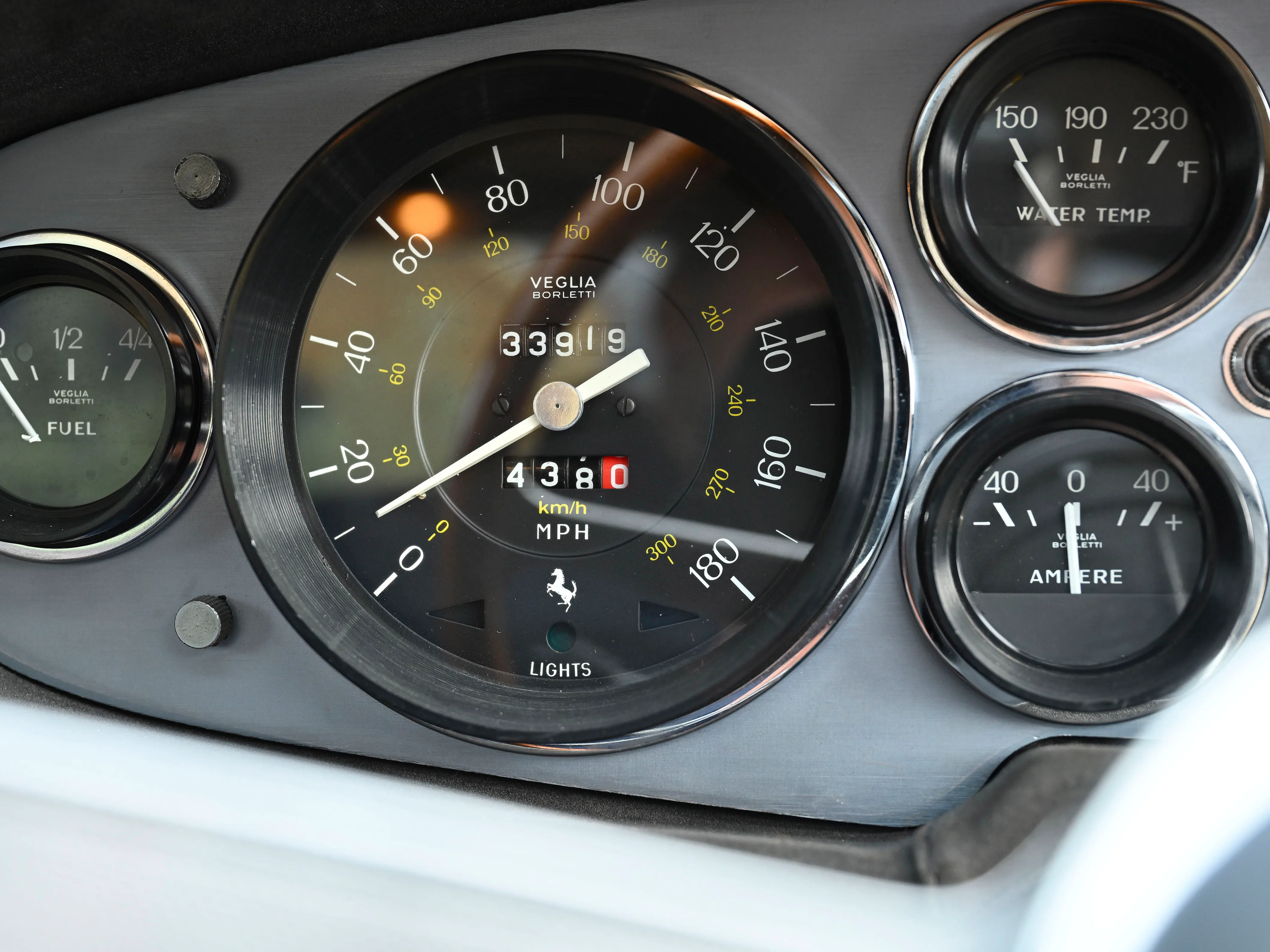 1972 Ferrari 365 GTB/4 Daytona, 18/30