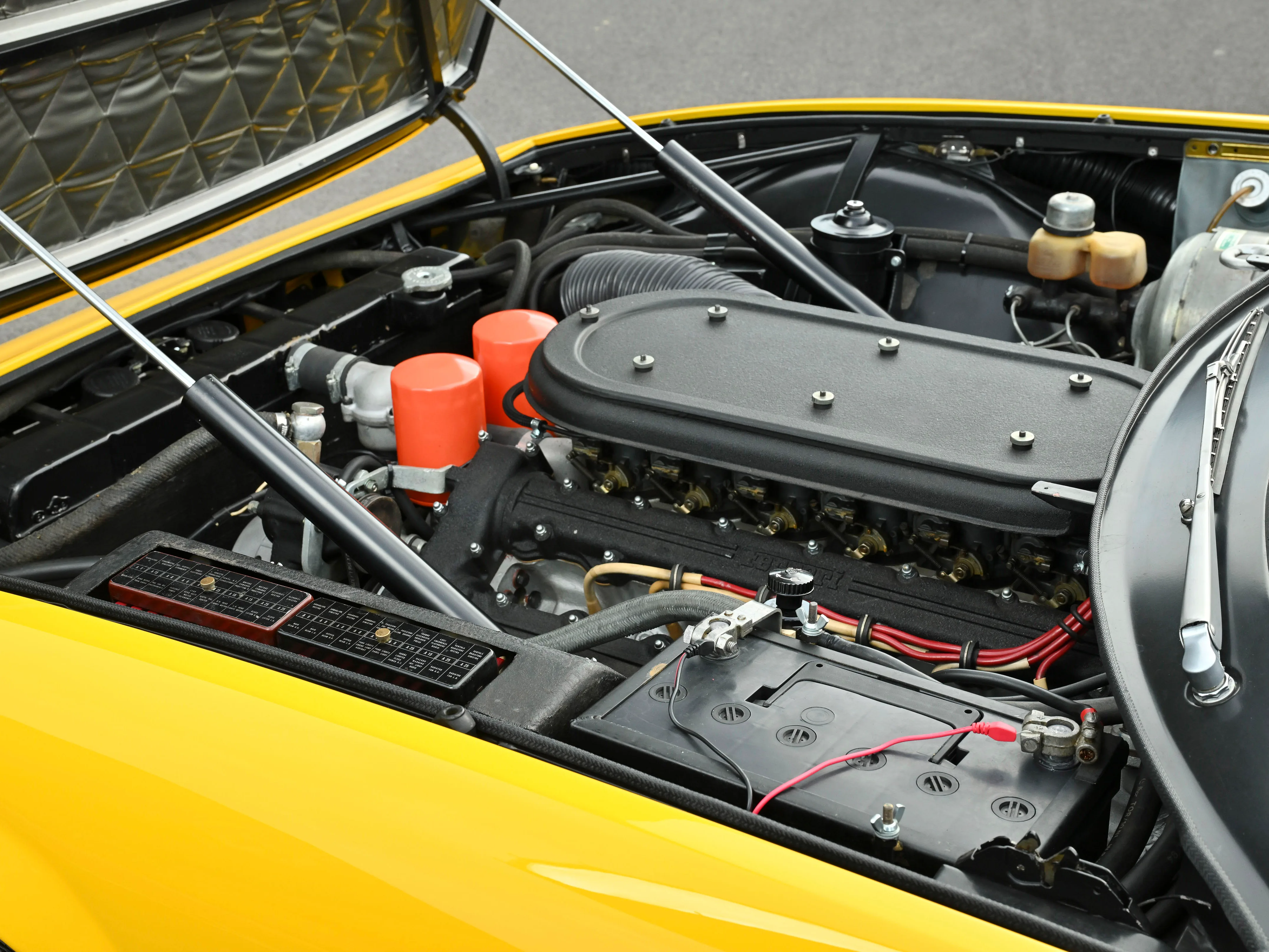 1972 Ferrari 365 GTB/4 Daytona, 23/30