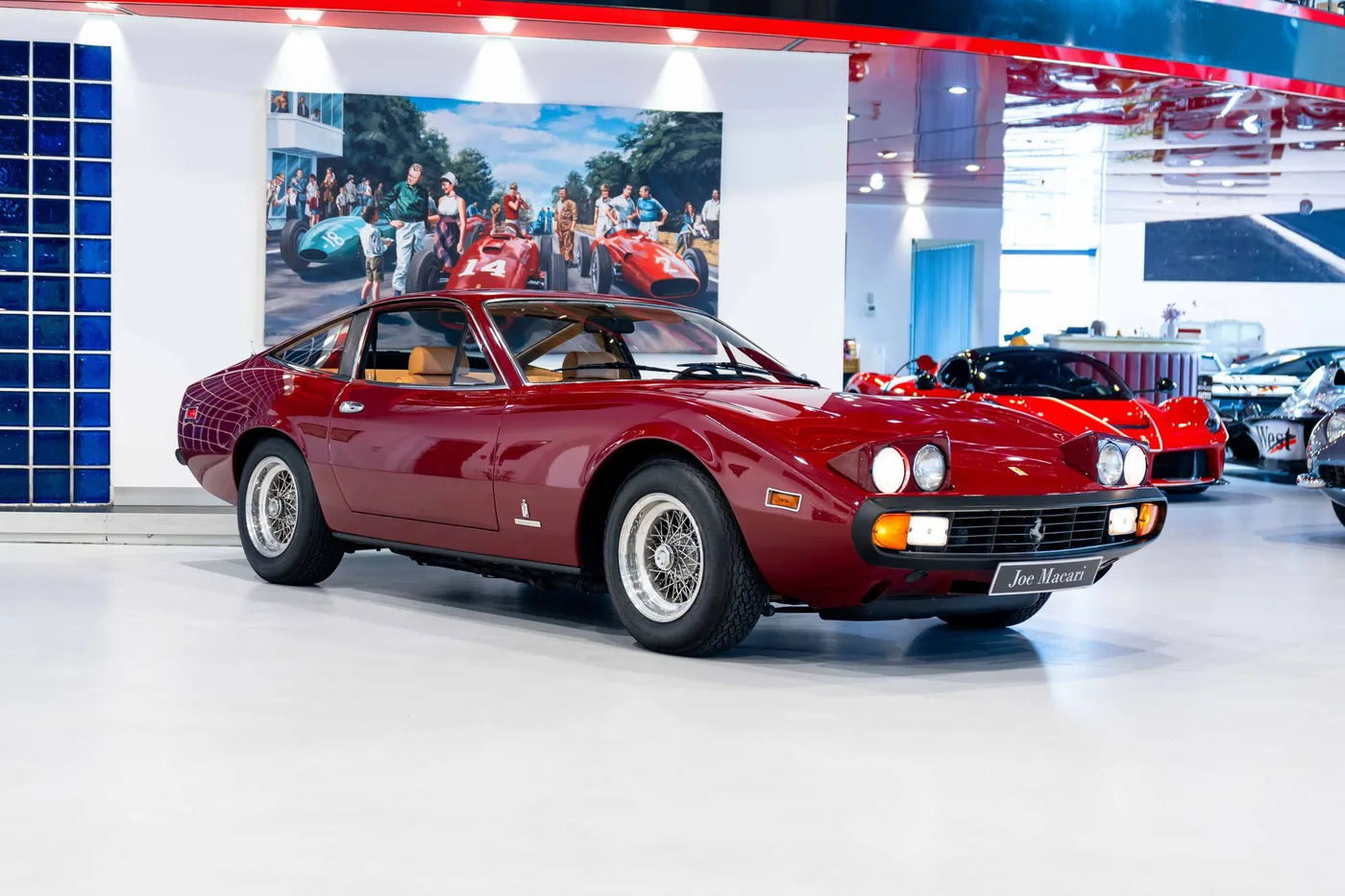 1972 Ferrari 365 GTC/4 proposée par un spécialiste de la voiture de collection à London, Royaume-Uni, photo 4 sur 22