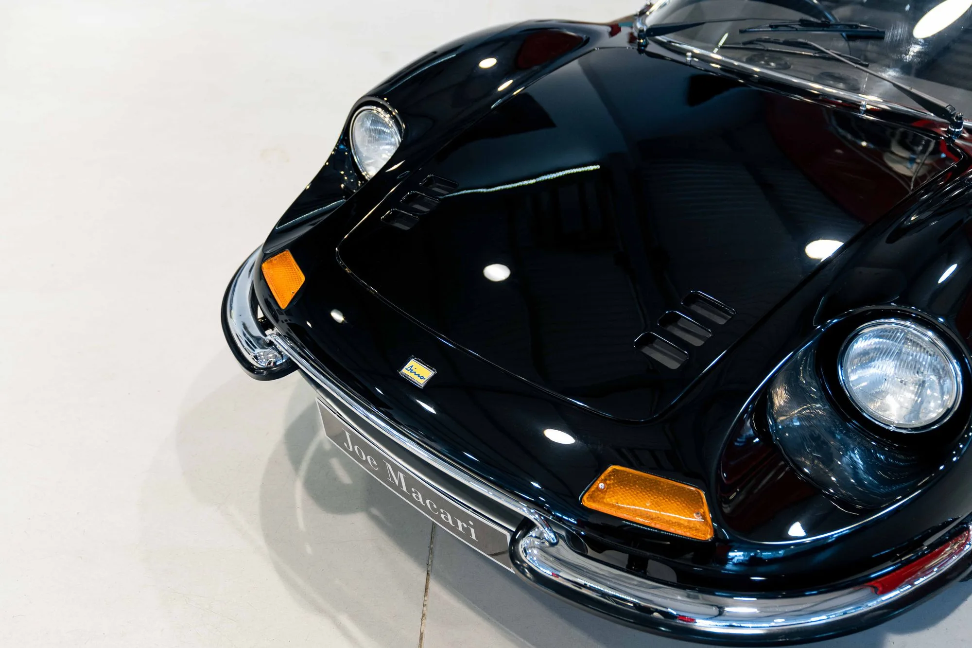 1972 Ferrari Dino 246 GT, 3/16