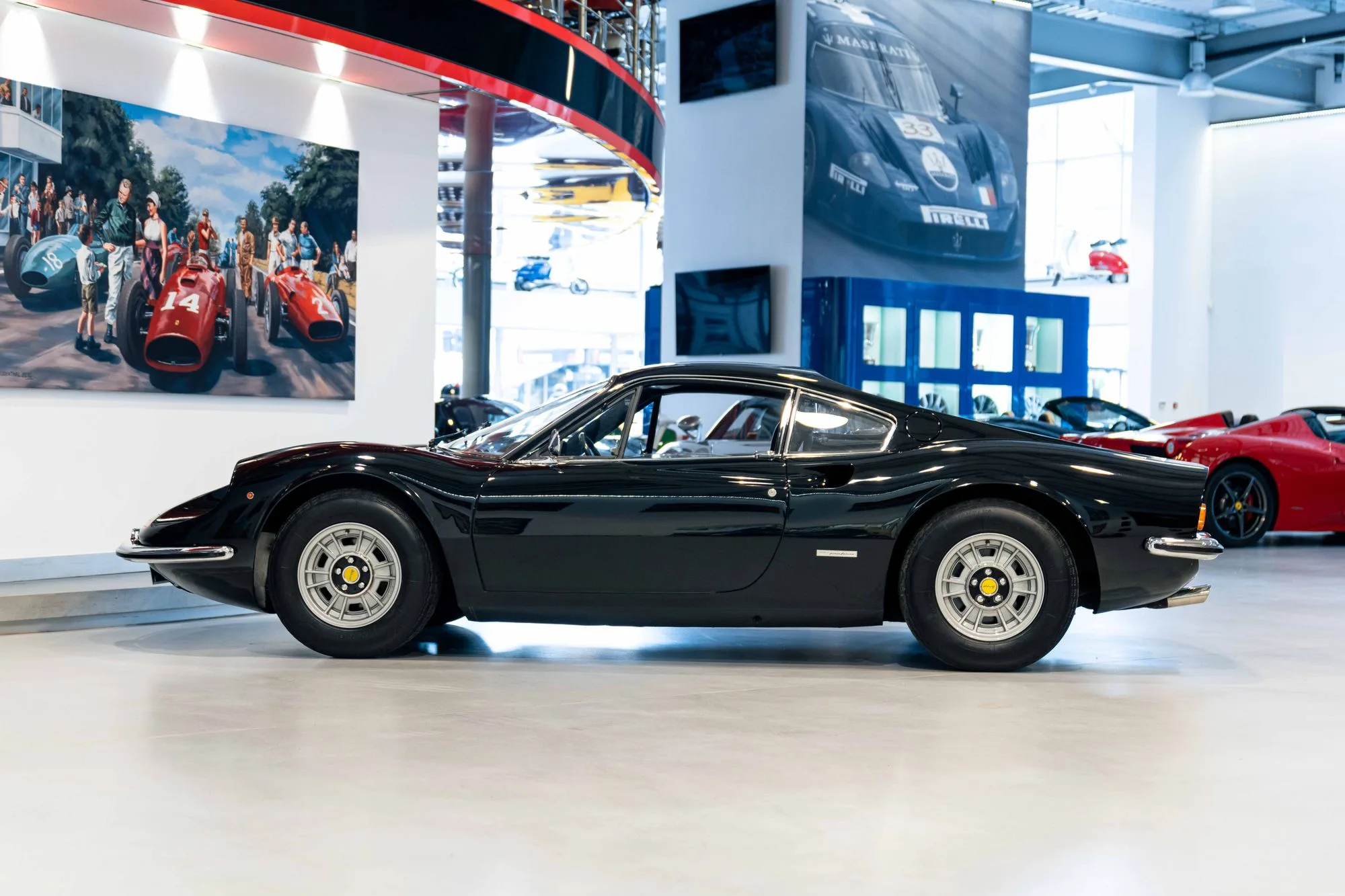 1972 Ferrari Dino 246 GT, 8/16