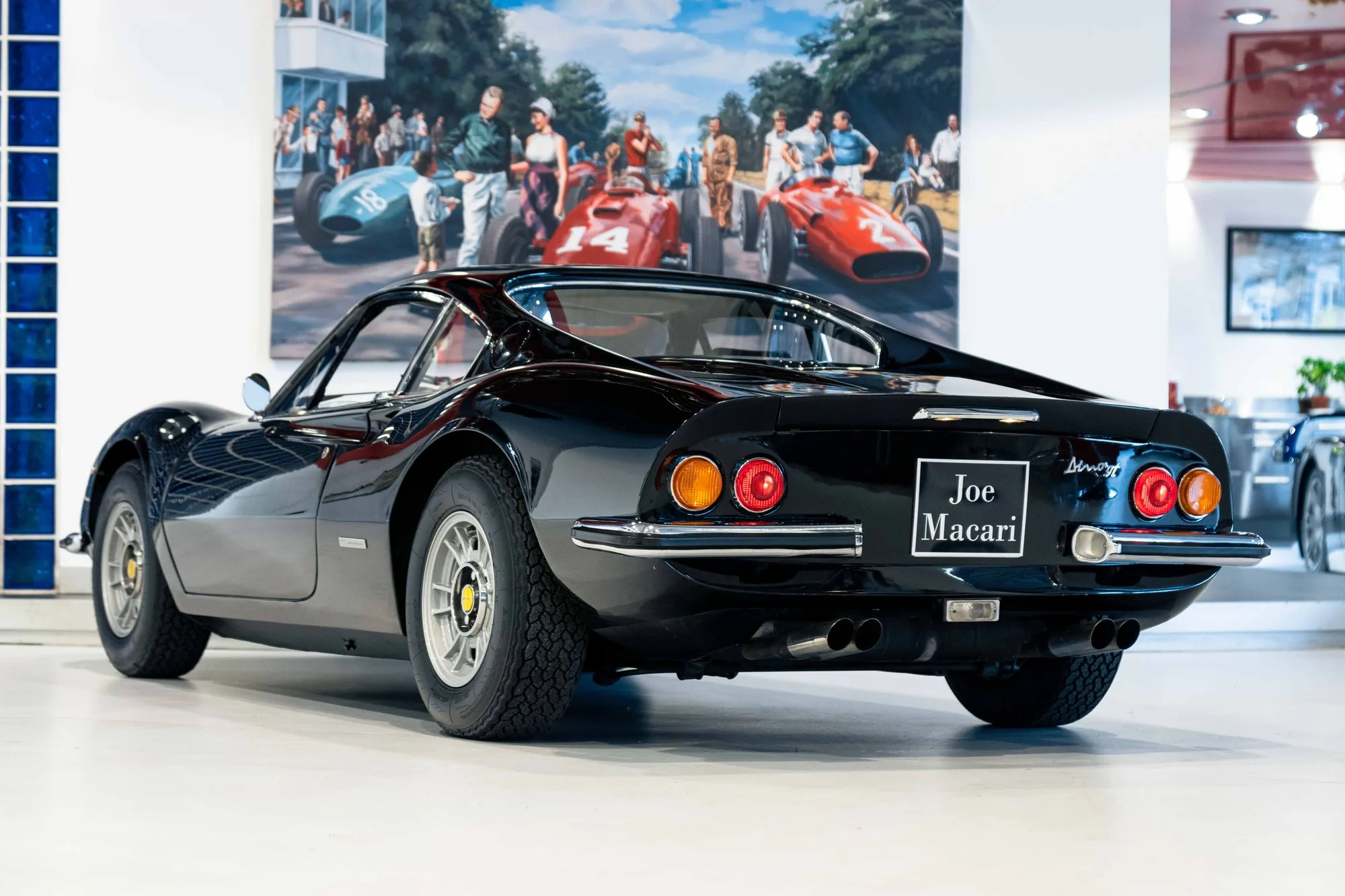 1972 Ferrari Dino 246 GT, 9/16