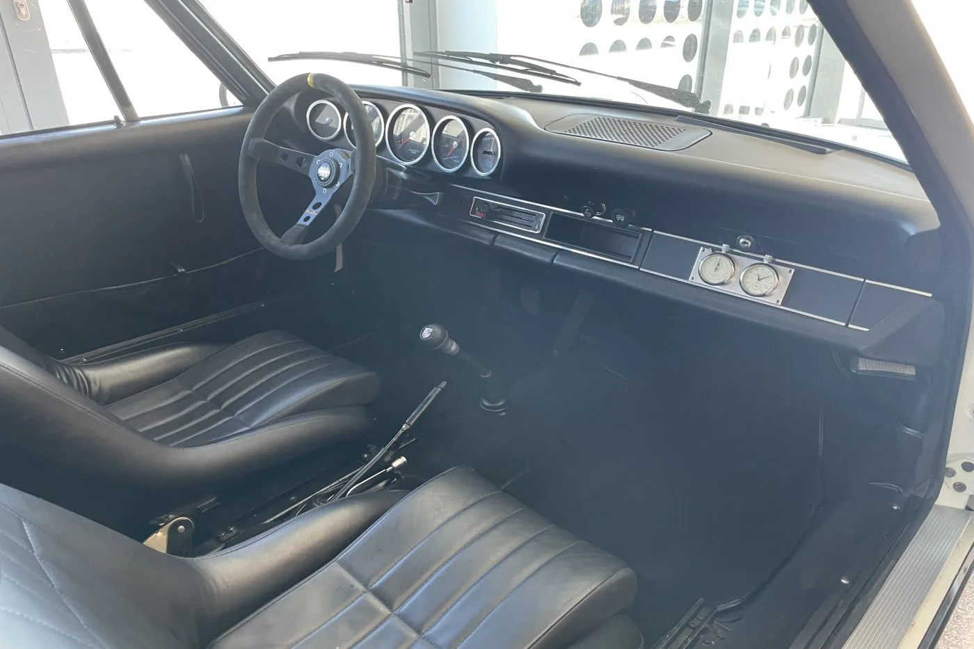 1972 Porsche 911 2.7 RS tribute offered by a specialist dealer in Písek, Czechia, photo 12 of 14