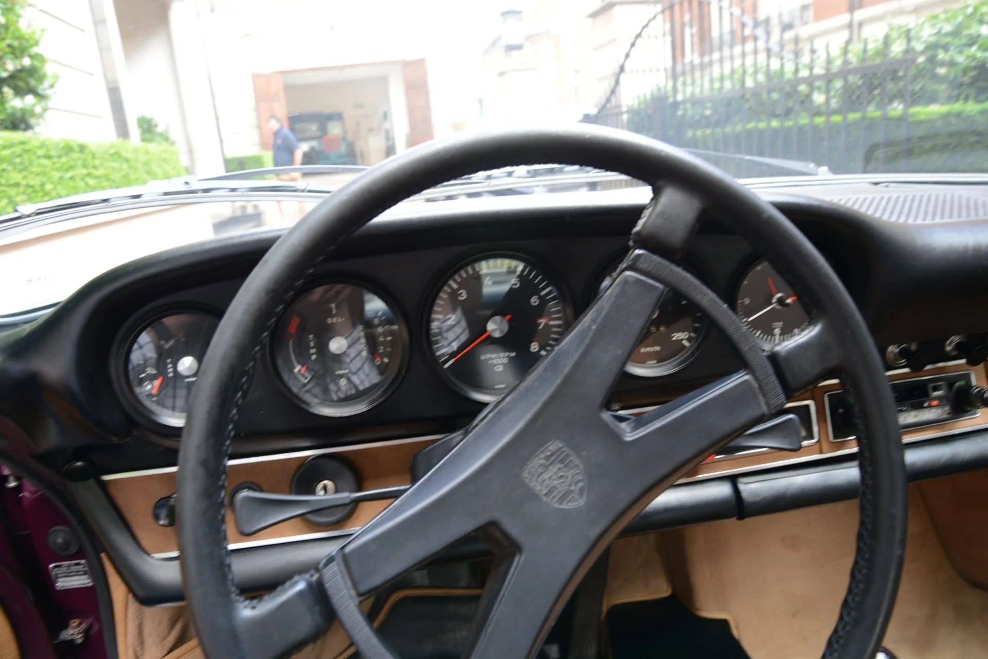 1972 Porsche 911 E 2.4, 2/8