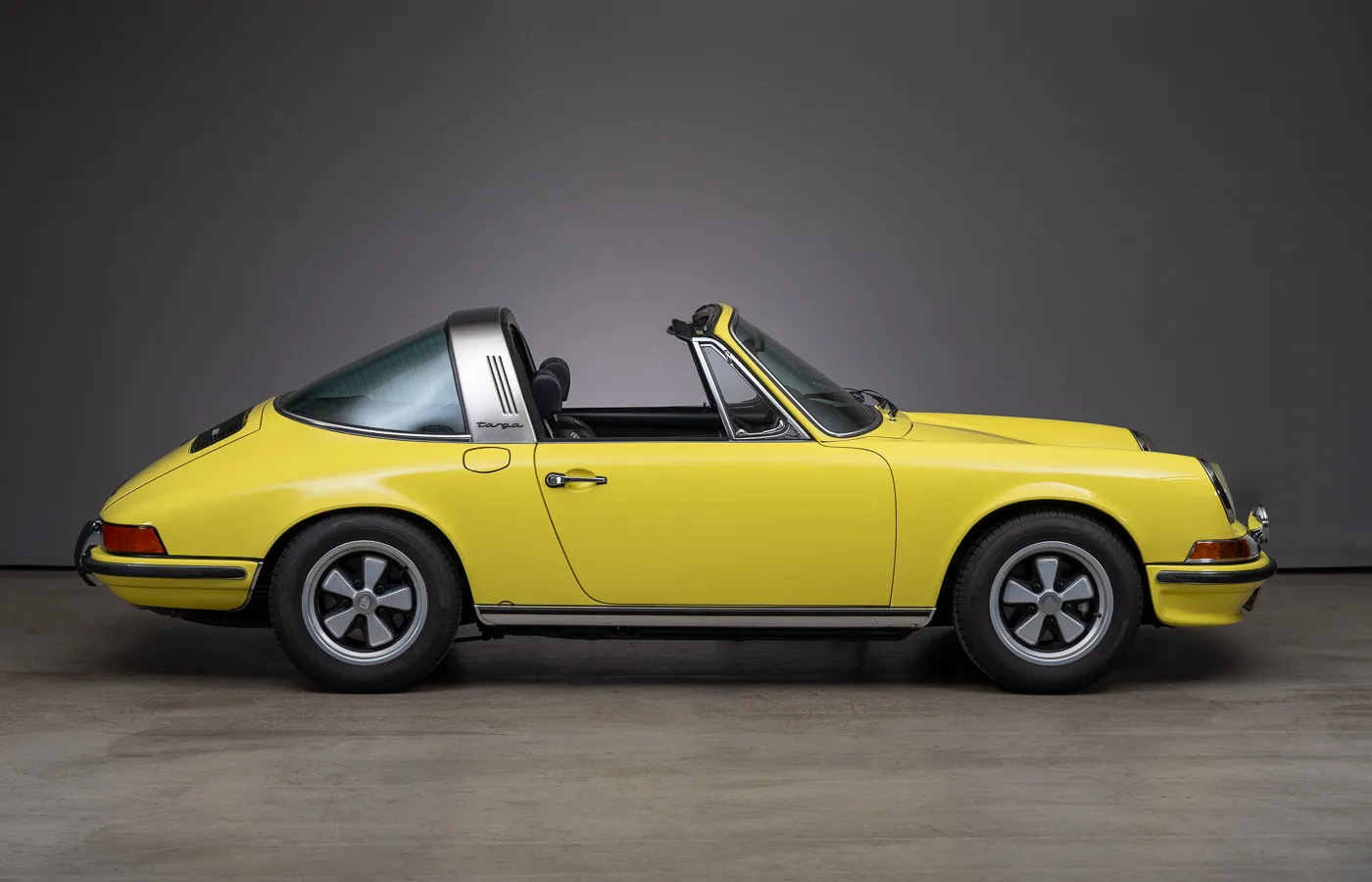 1972 Porsche 911 S 2.4 Targa, 6/30