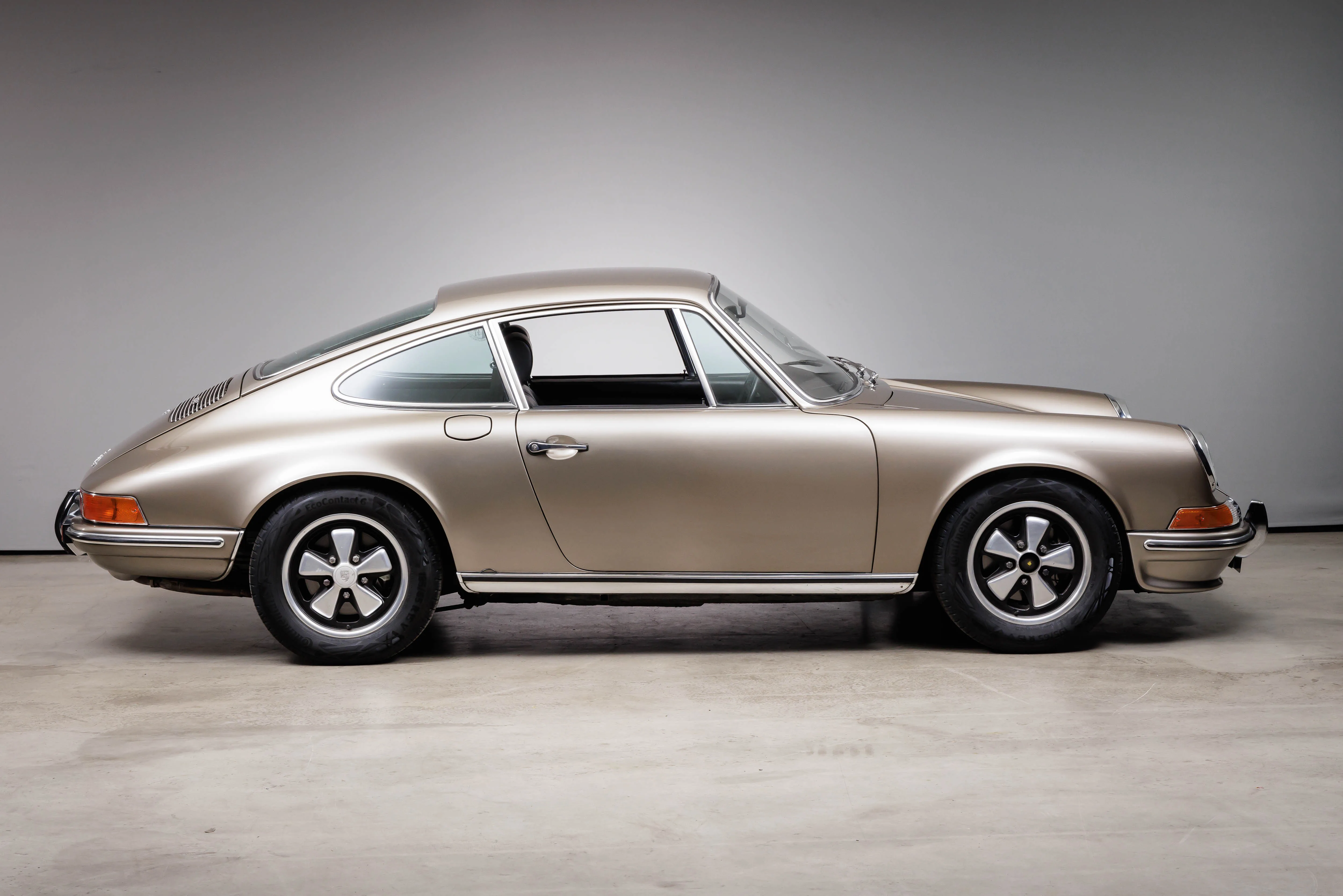 1972 Porsche 911 T 2.4 Ölklappe, 5/16