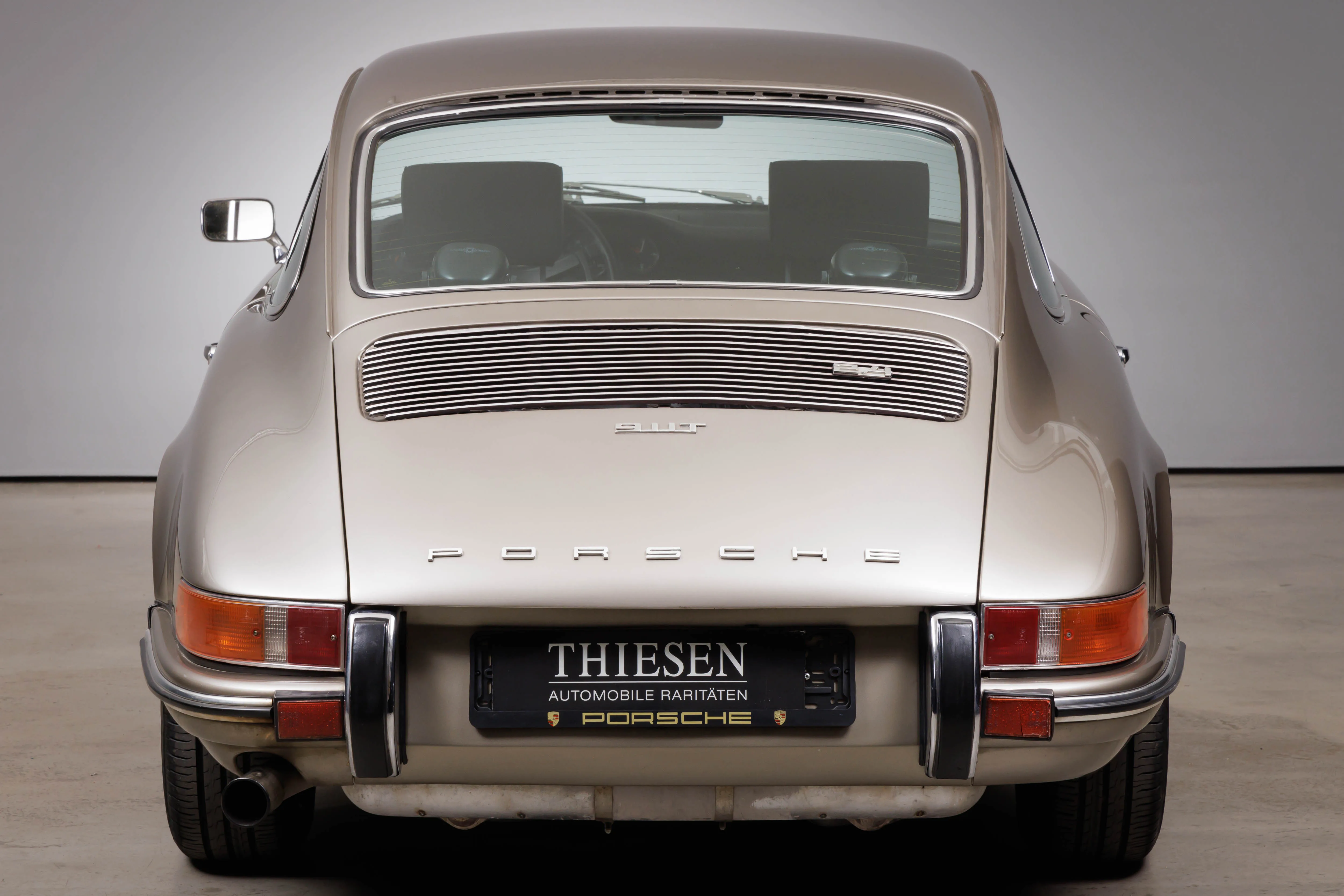 1972 Porsche 911 T 2.4 Ölklappe, 8/16