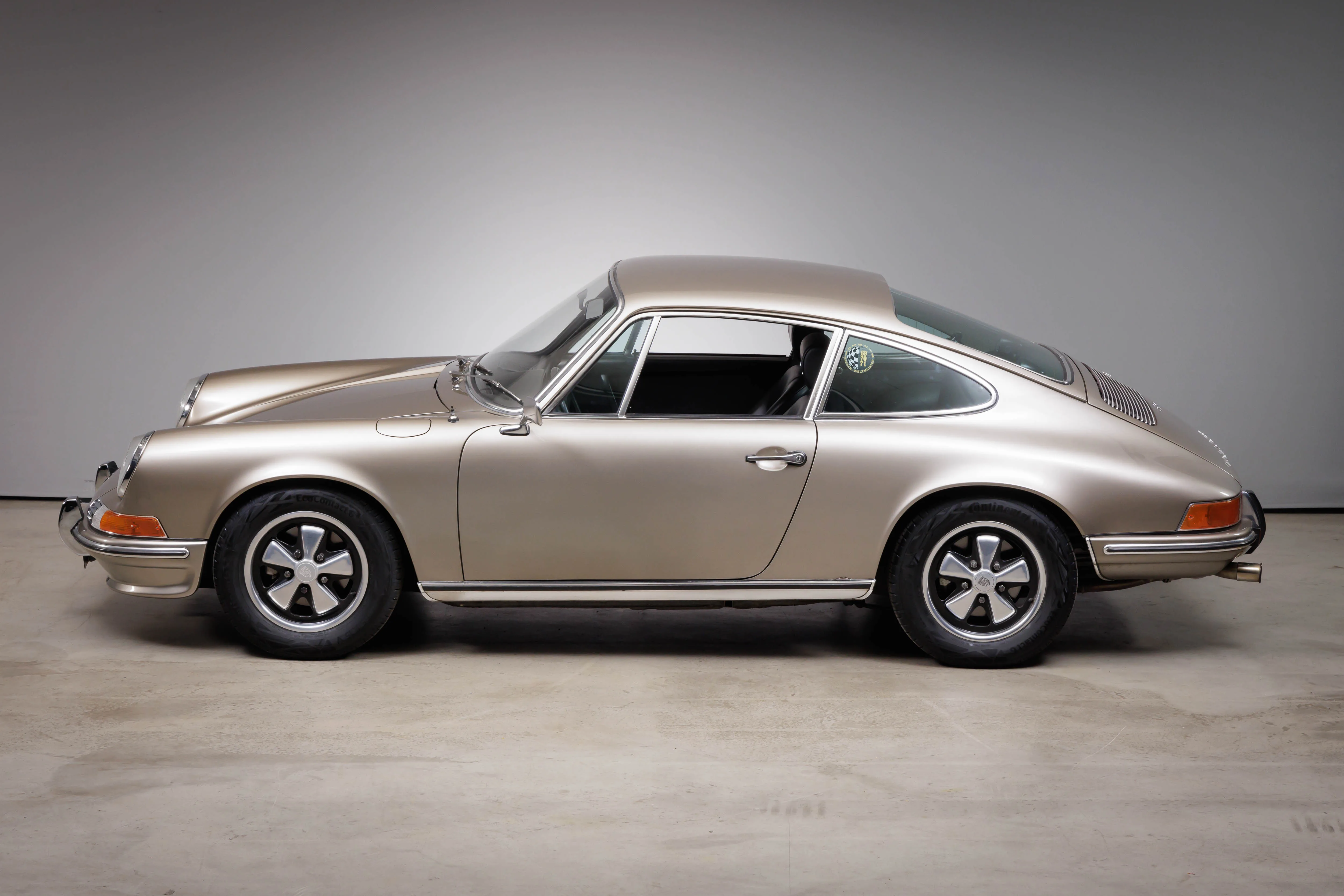 1972 Porsche 911 T 2.4 Ölklappe, 10/16