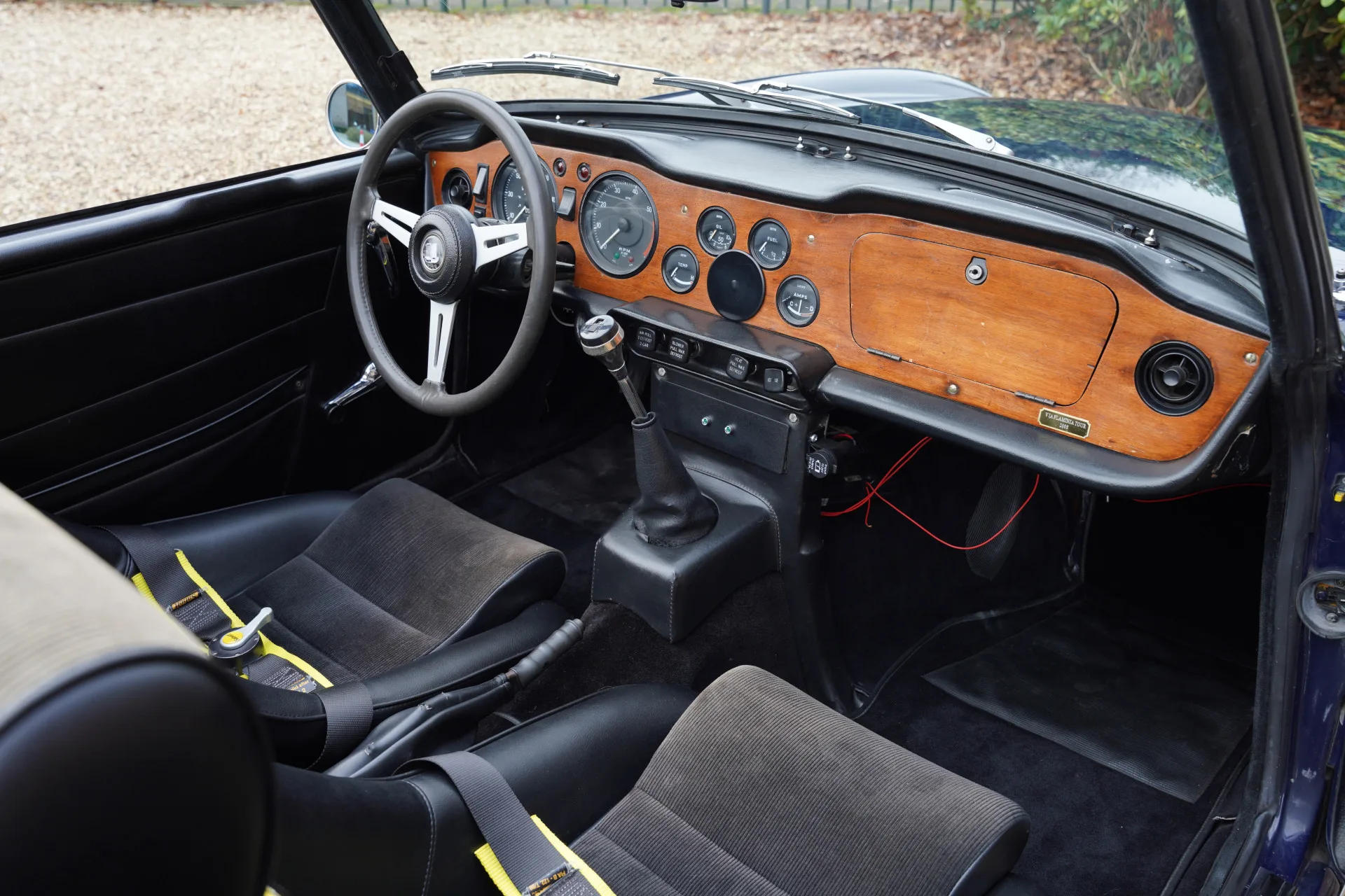 1972 Triumph TR6, 16/30