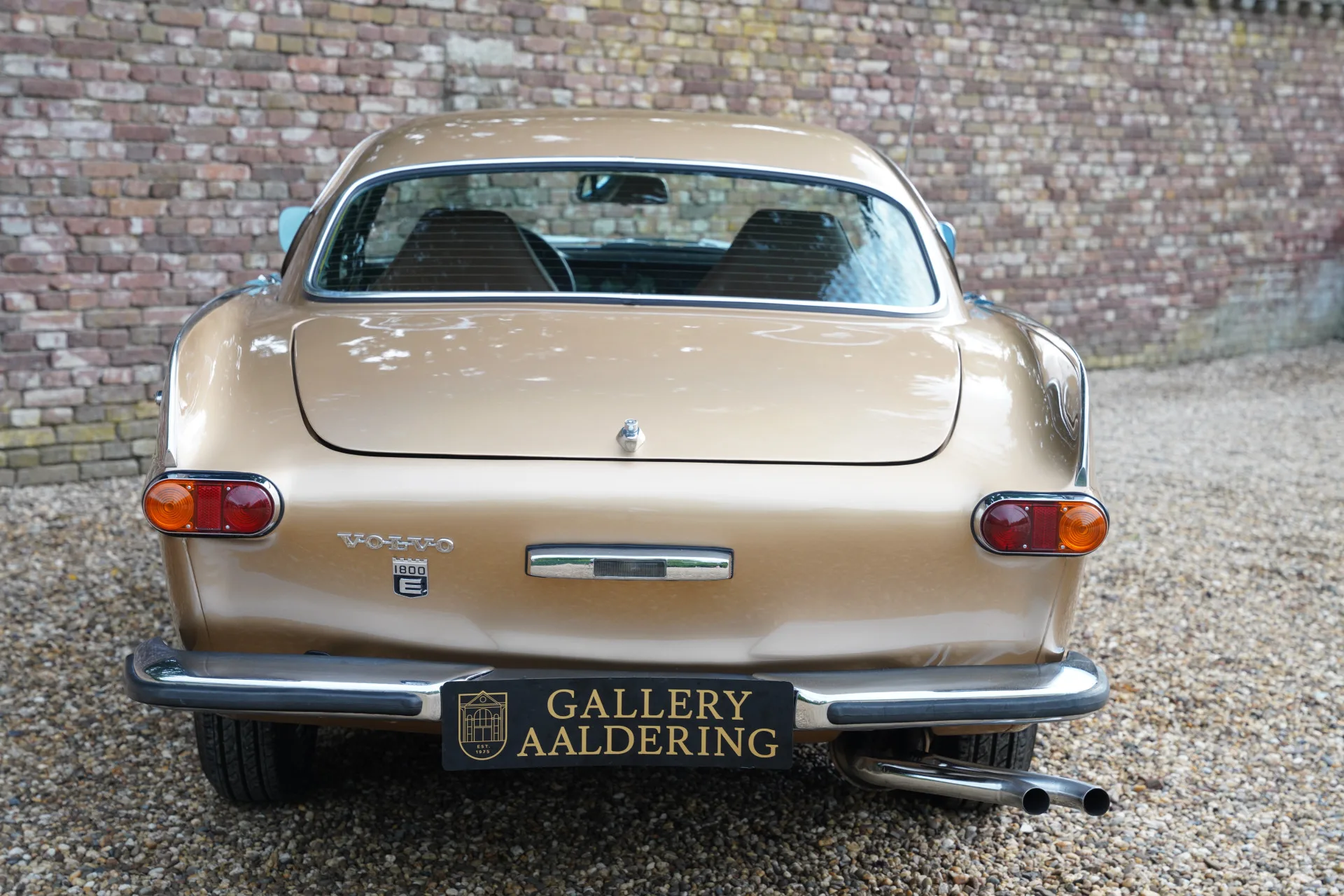 1972 Volvo P1800E, 6/30