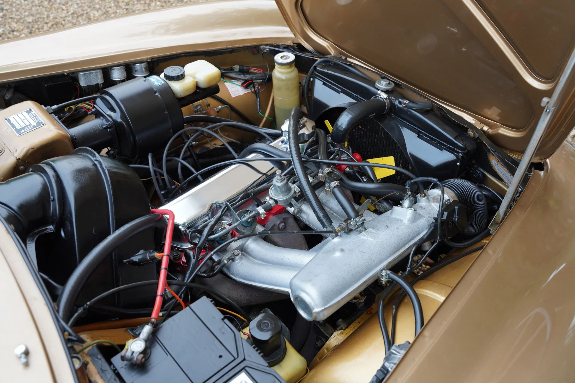 1972 Volvo P1800E, 14/30
