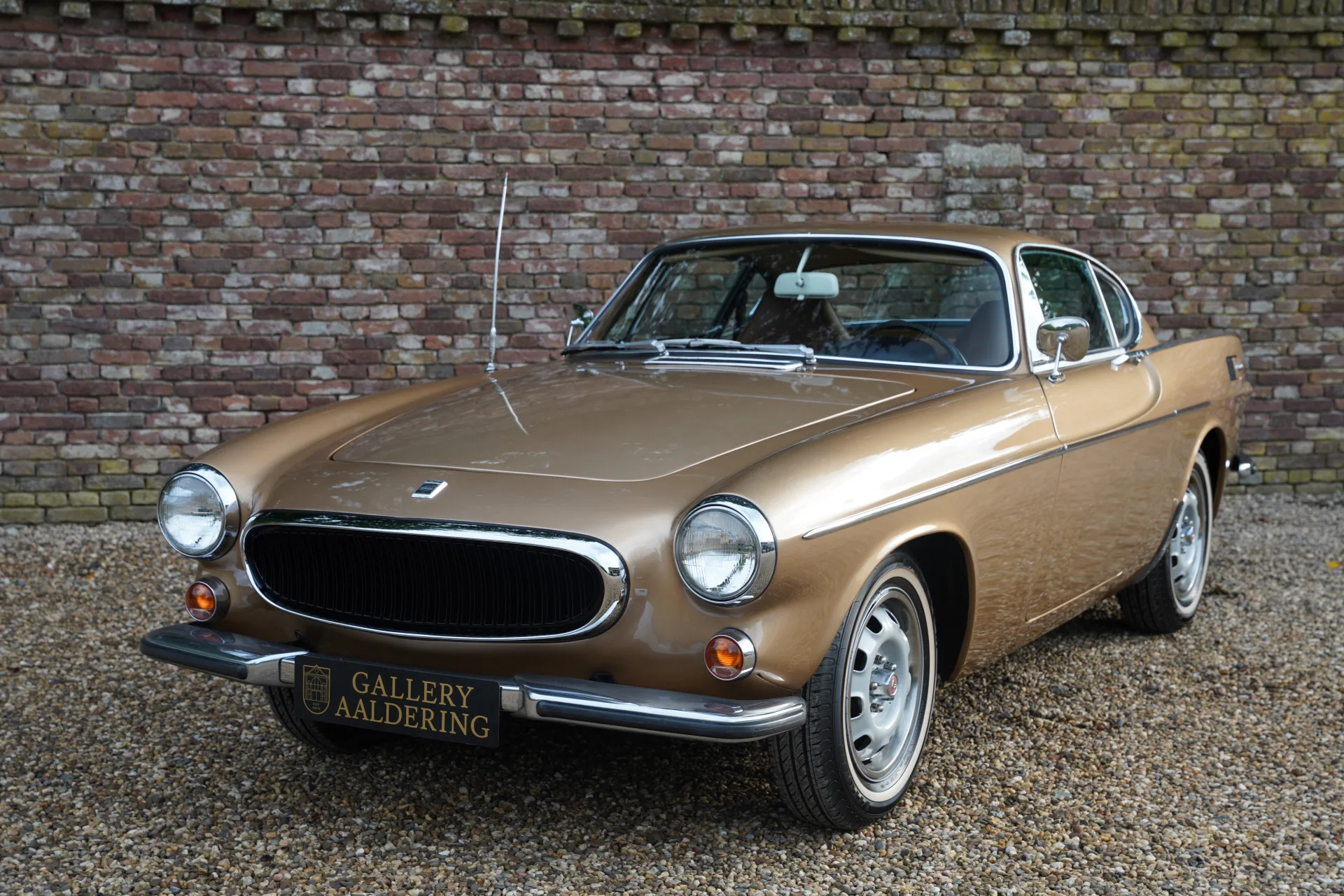 1972 Volvo P1800E, 19/30