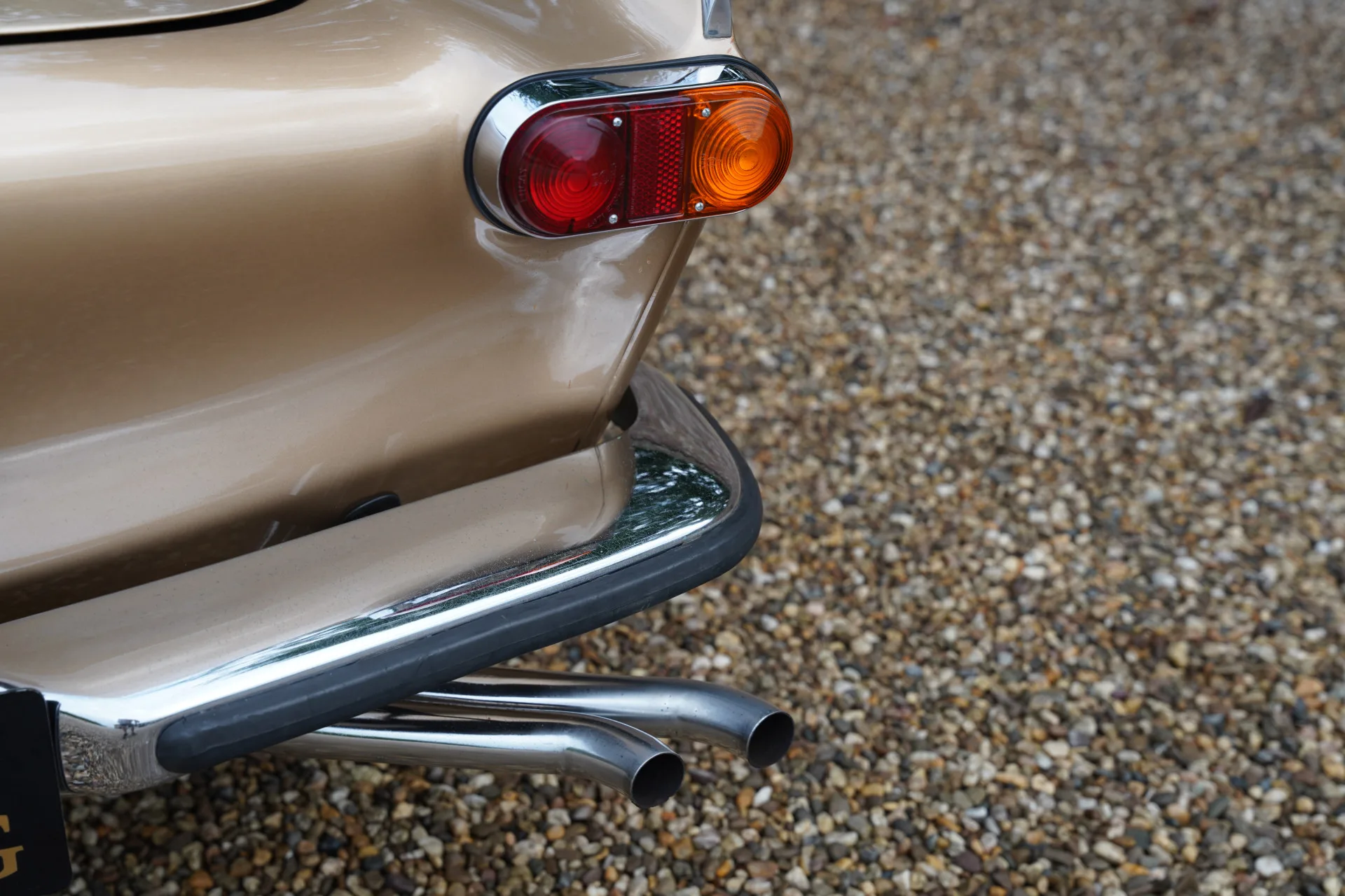 1972 Volvo P1800E, 26/30