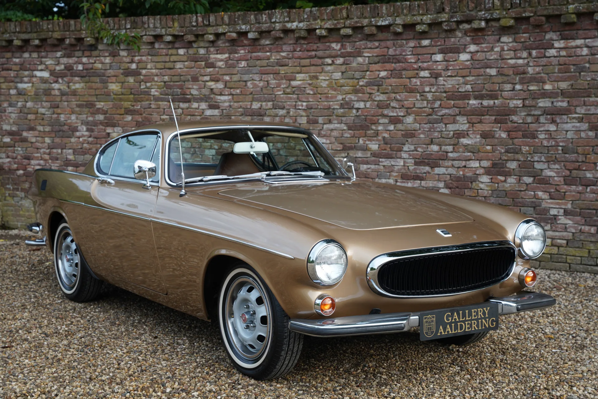 1972 Volvo P1800E, 30/30