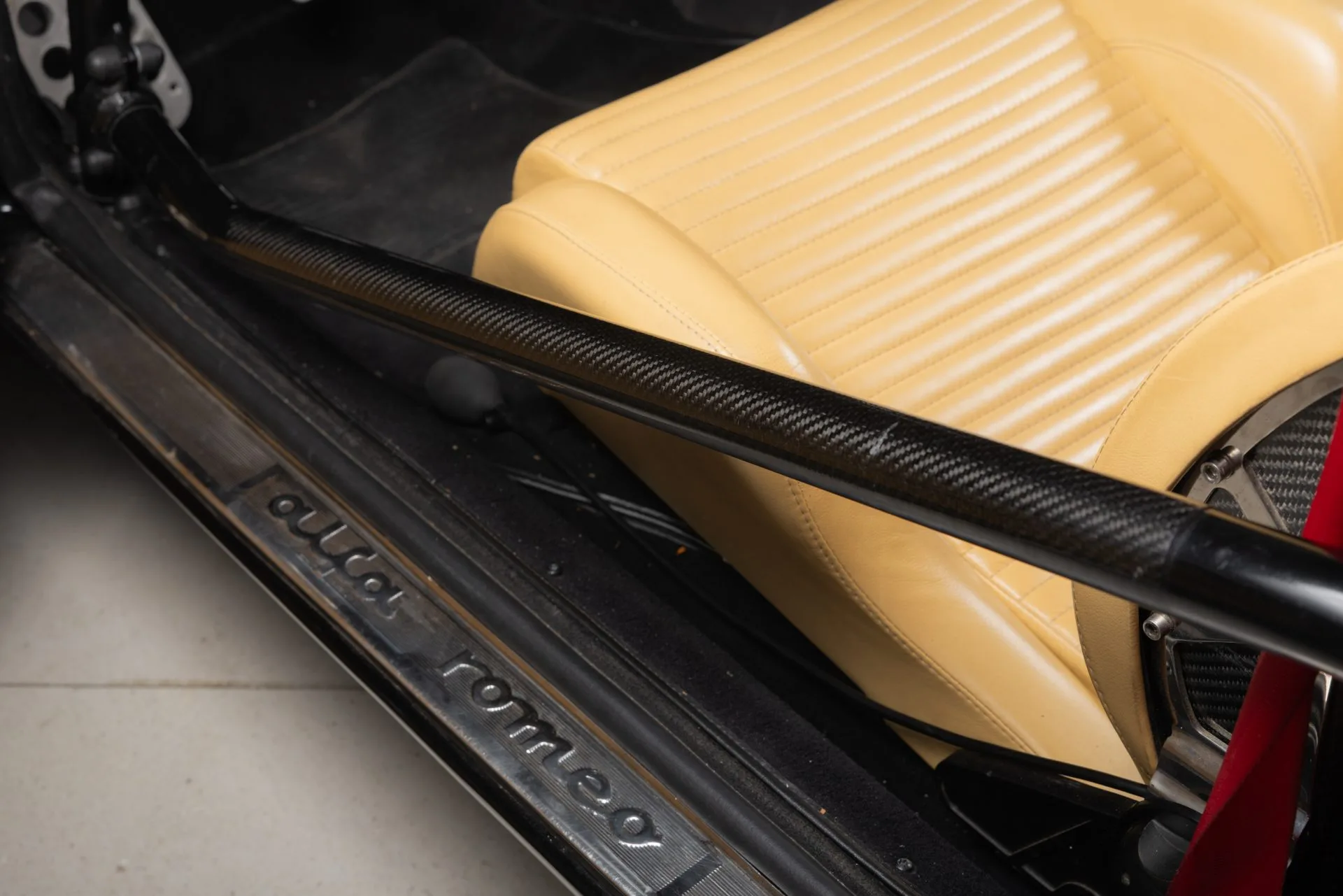 1973 Alfa Romeo 2000 GTV GTAm Restomod, 17/29